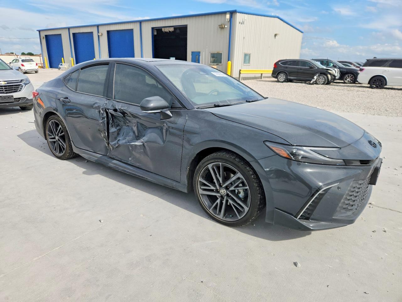 2025 Toyota Camry Xse - Image 4