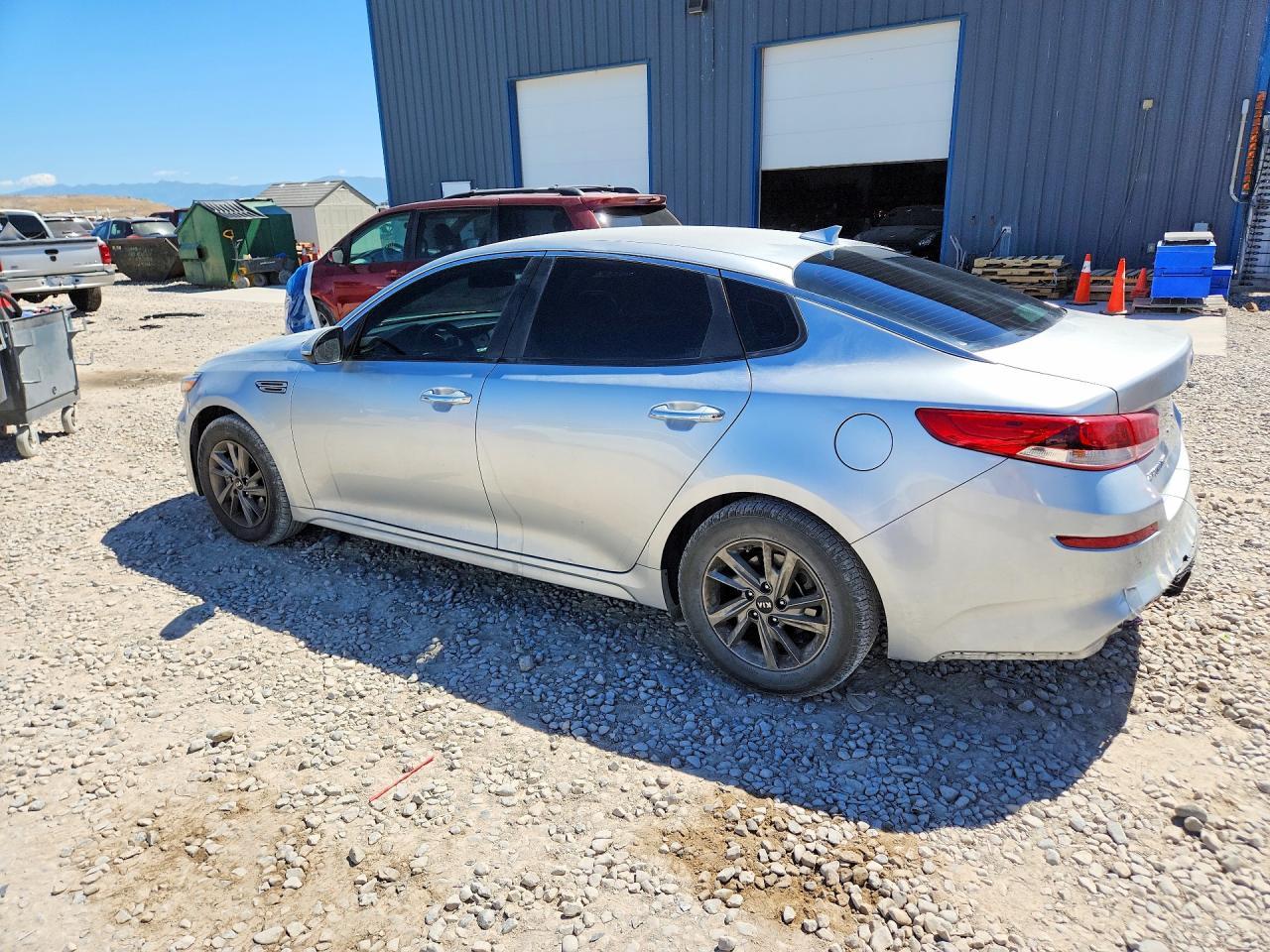 2019 Kia Optima - Image 2