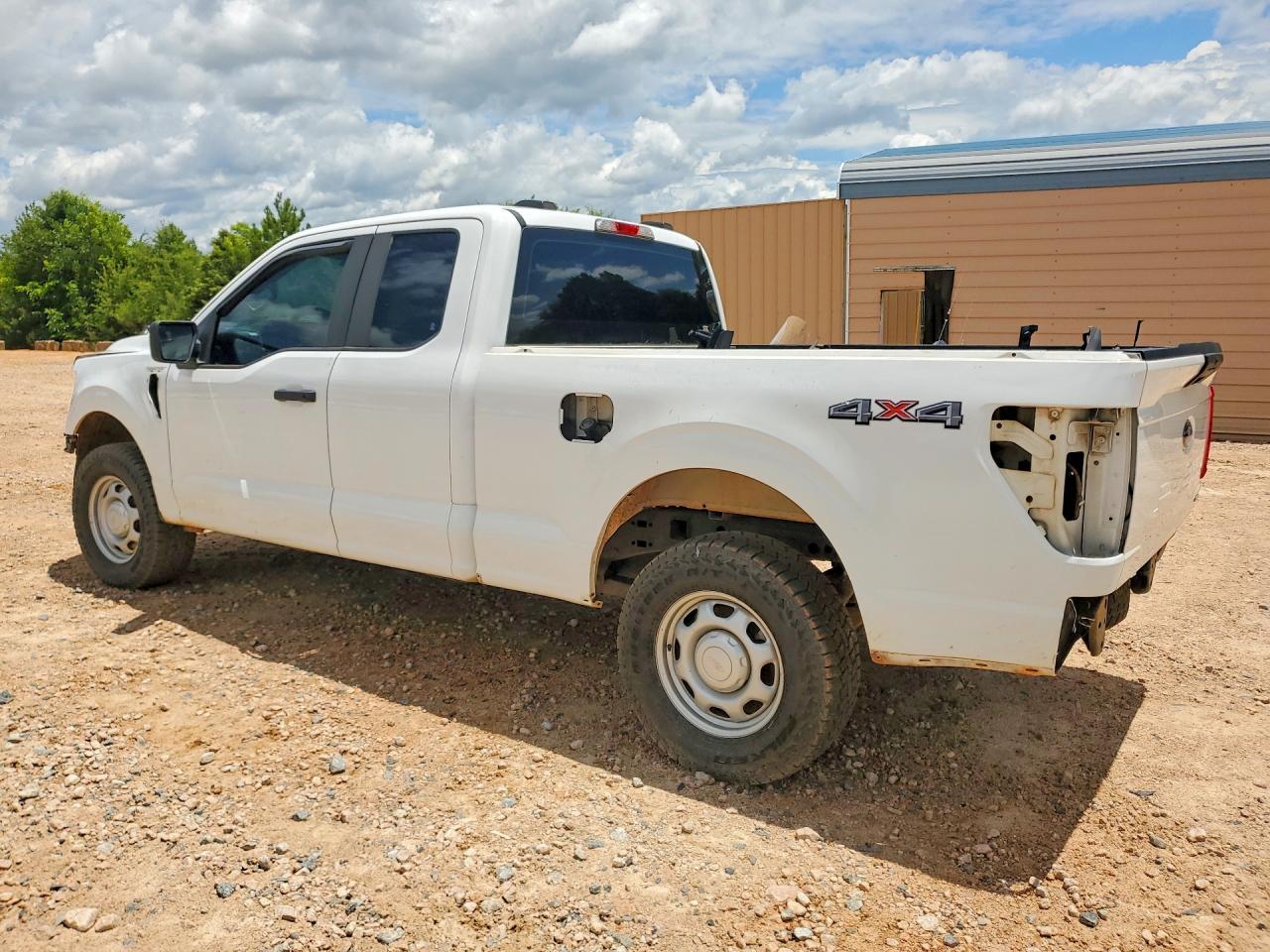 2022 Ford F150 Super Cab - Image 2