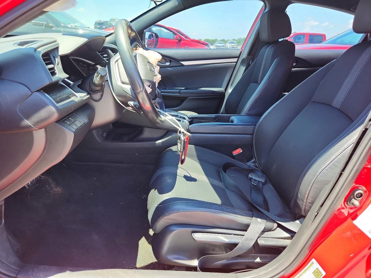 2019 Honda Civic Sport - Image 7