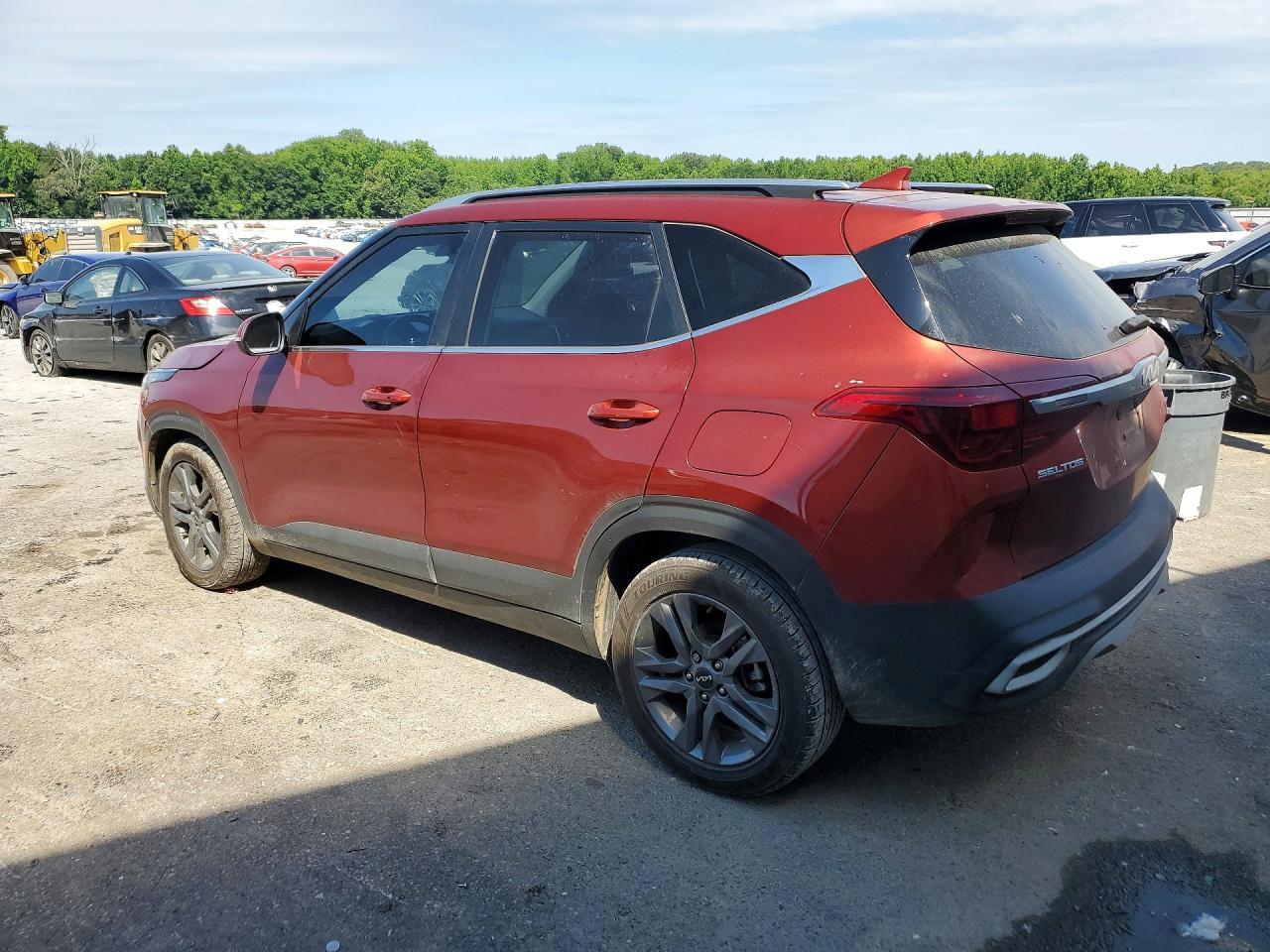 2023 Kia Seltos S - Фото 2