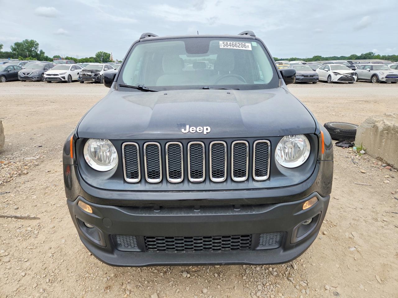 2016 Jeep Renegade Latitude - Image 5