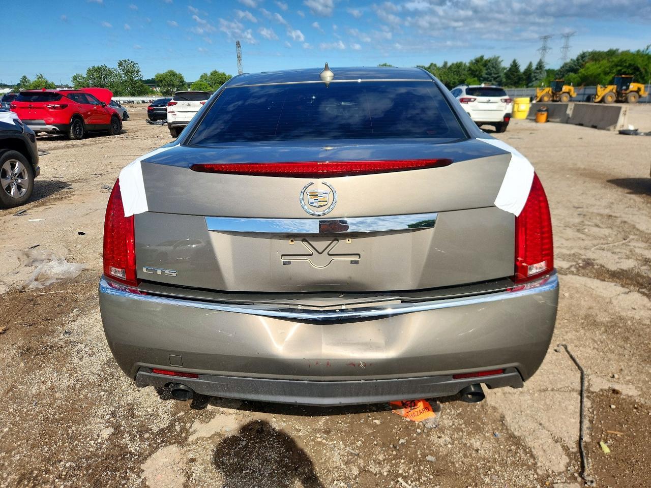 2010 Cadillac Cts Luxury Collection - Image 6