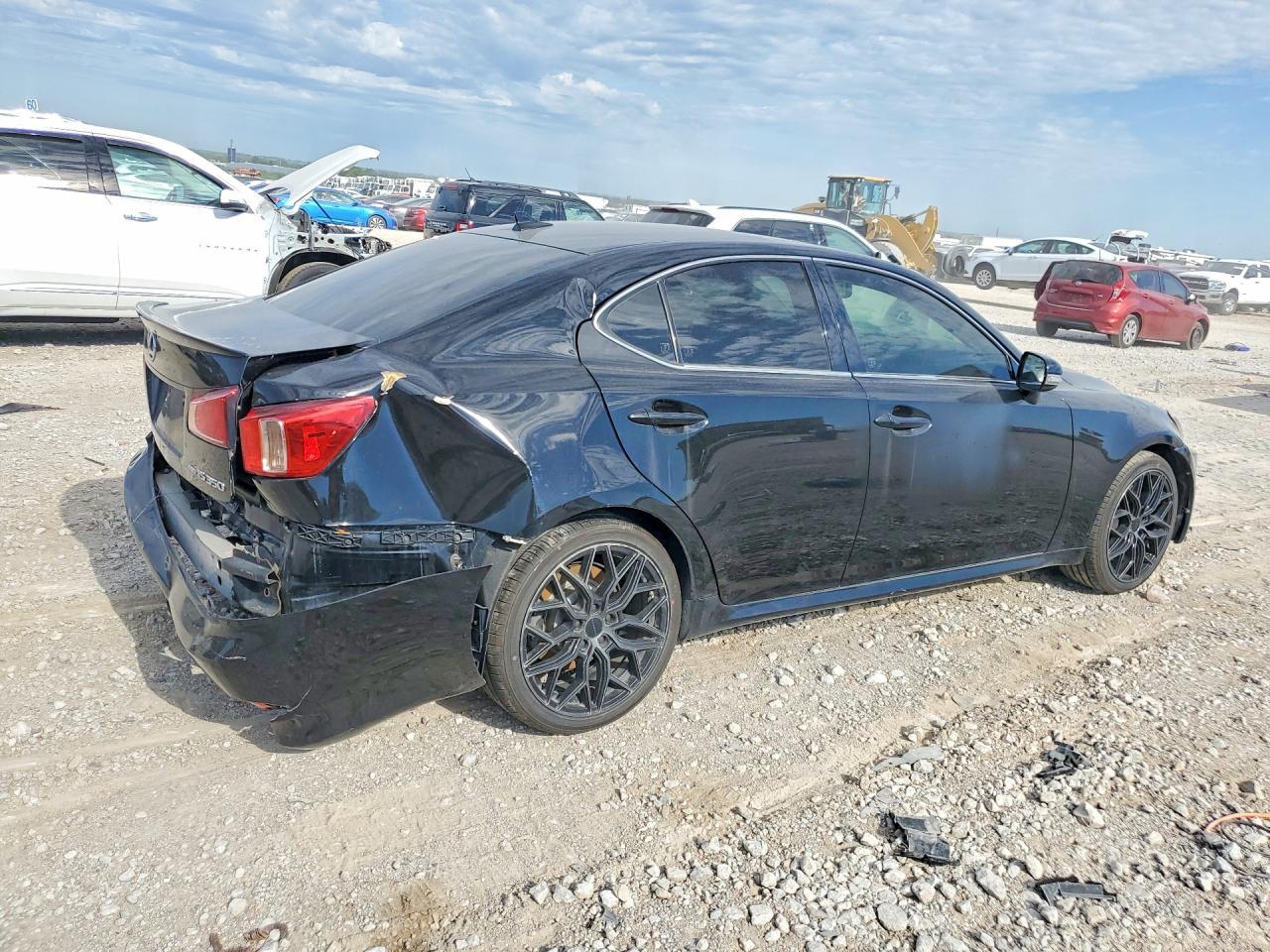2013 Lexus Is 350 - Image 3