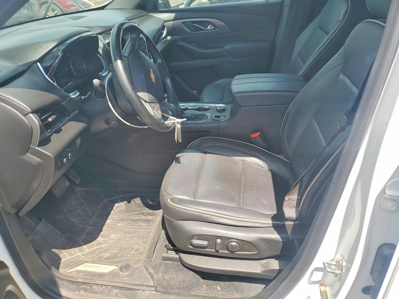 2023 Chevrolet Traverse Premier - Image 7