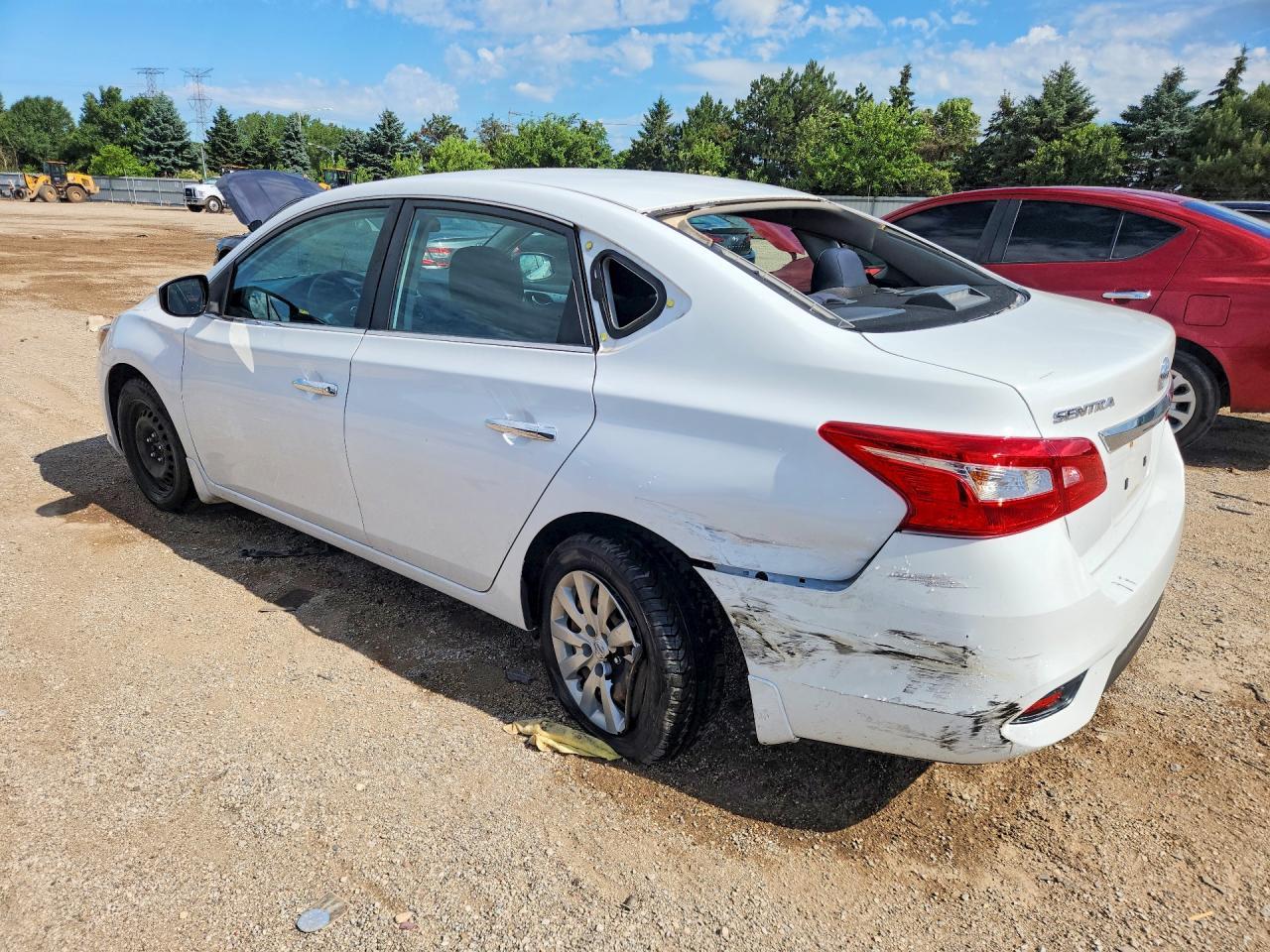 2017 Nissan Sentra S - Фото 2