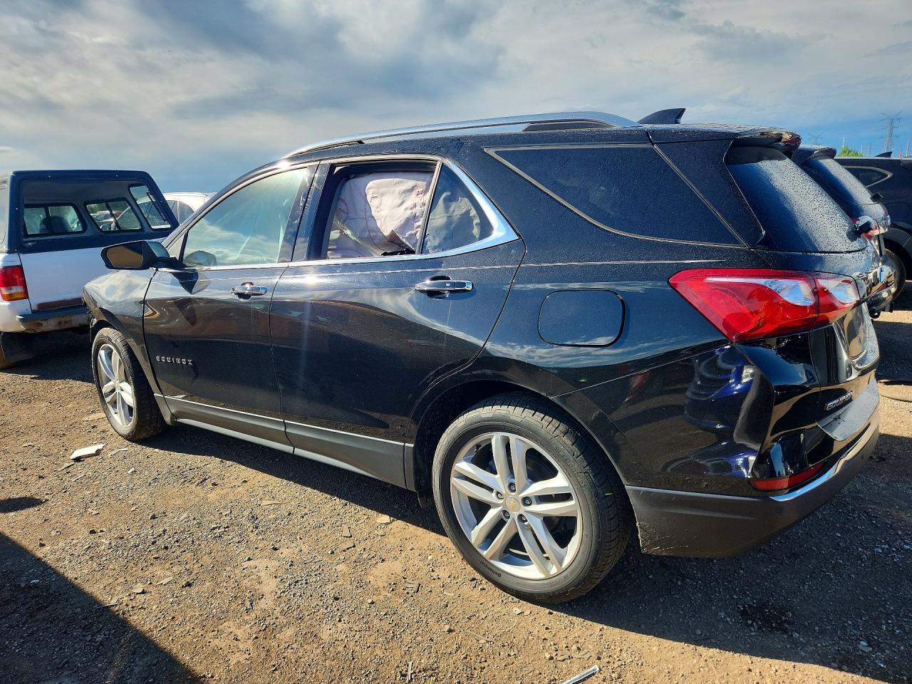 2018 Chevrolet Equinox Premier - Image 2