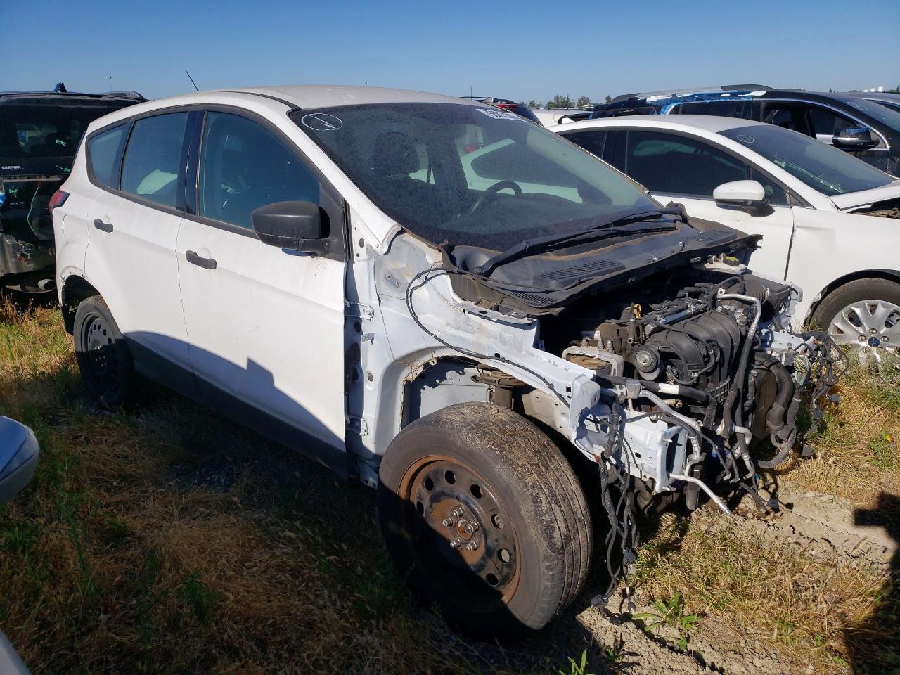 2019 Ford Escape S - Фото 4