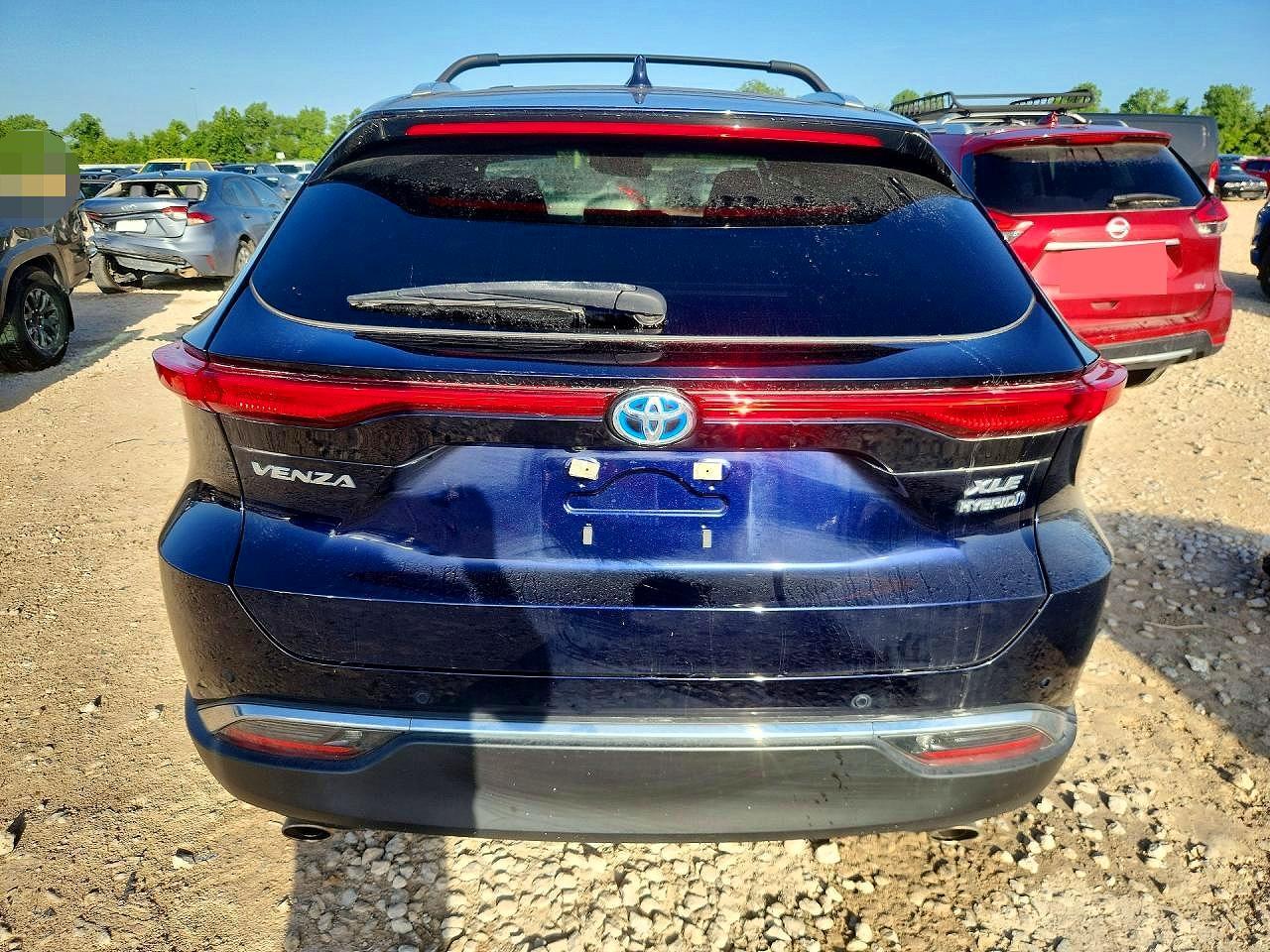 2021 Toyota Venza Xle - Image 6