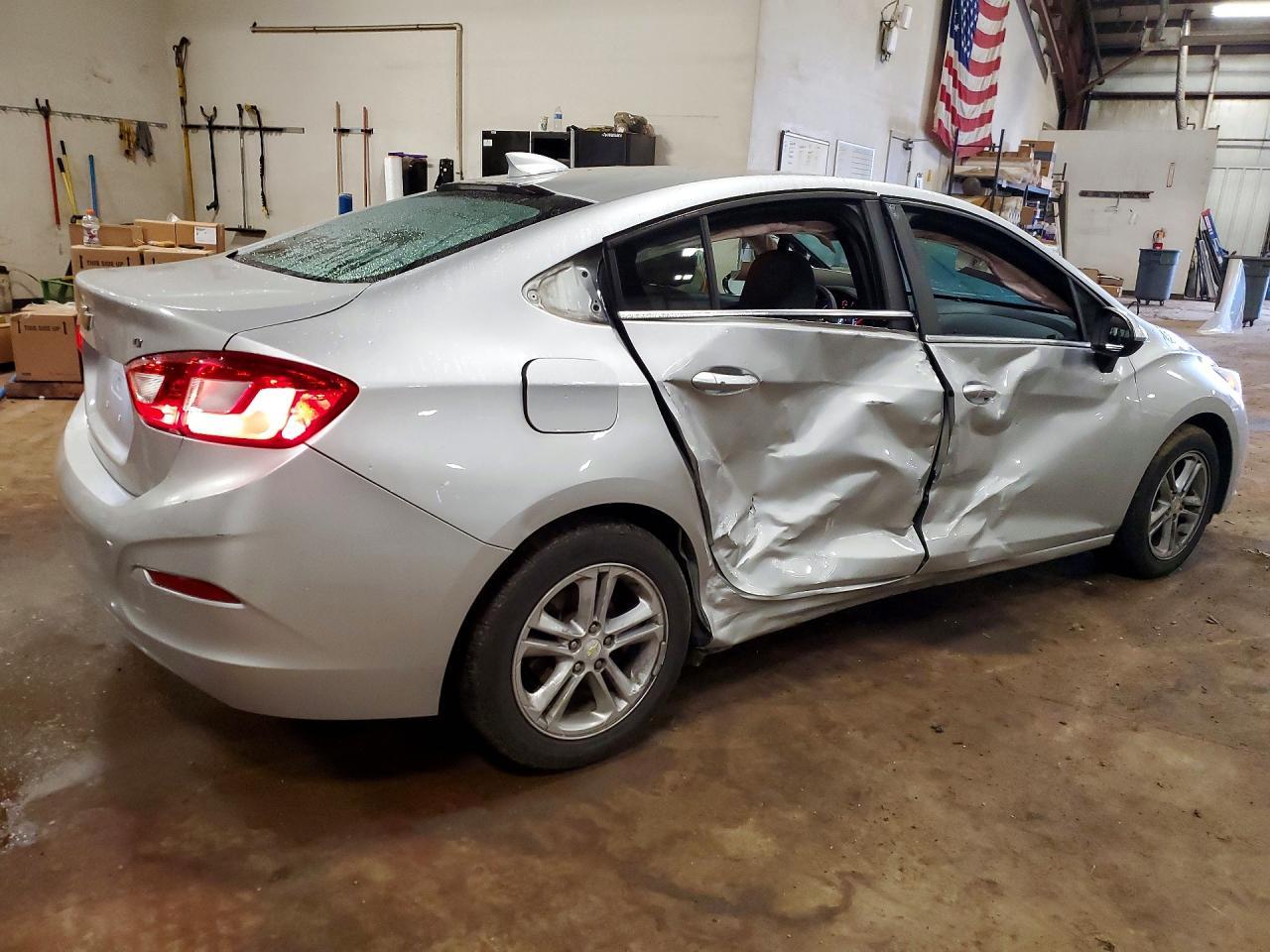 2016 Chevrolet Cruze Lt - Фото 3