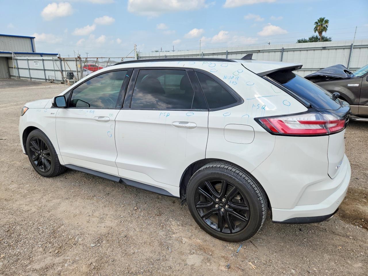 2020 Ford Edge Sel - Фото 2