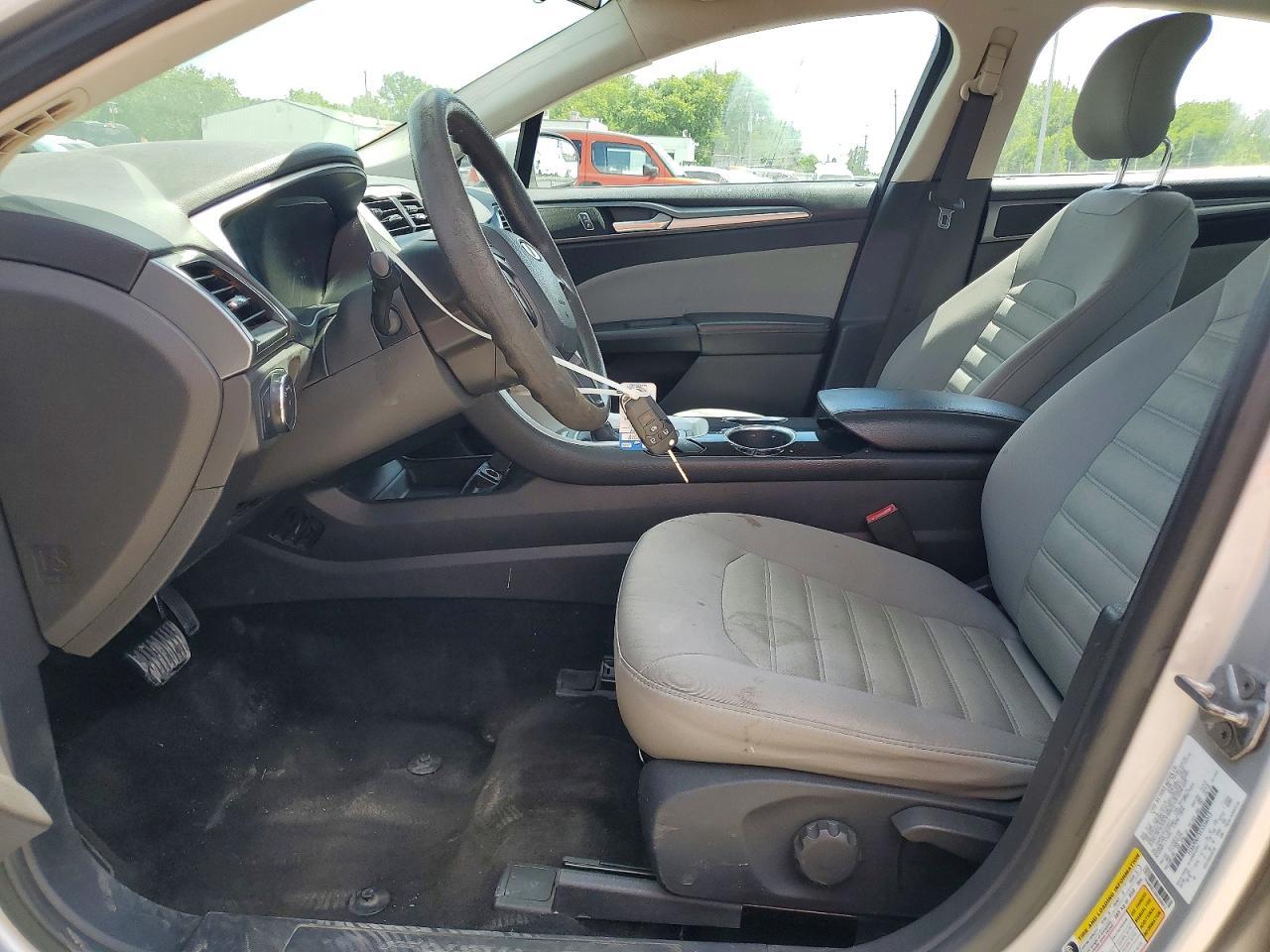 2014 Ford Fusion S - Фото 7