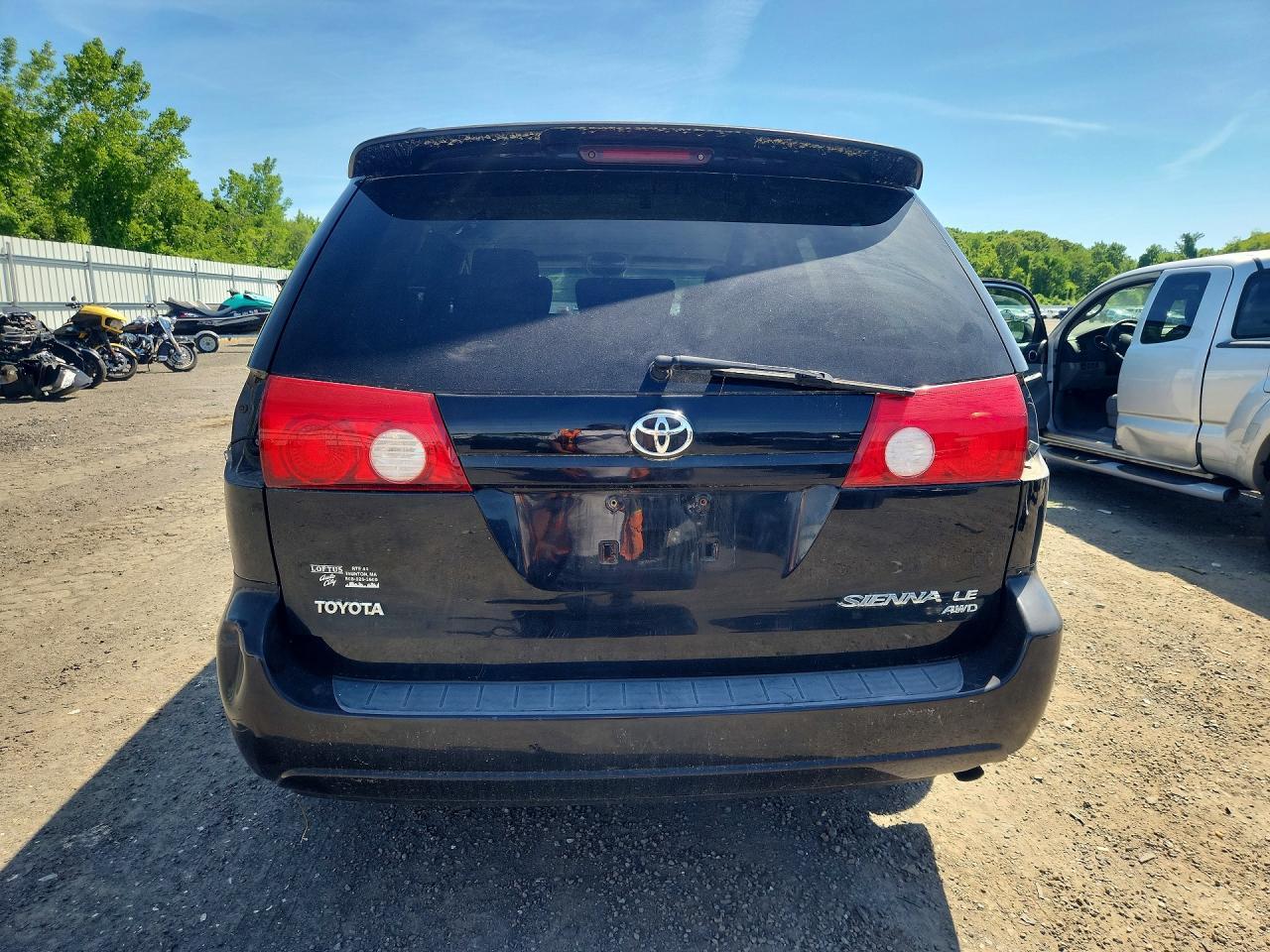 2008 Toyota Sienna Le - Фото 6