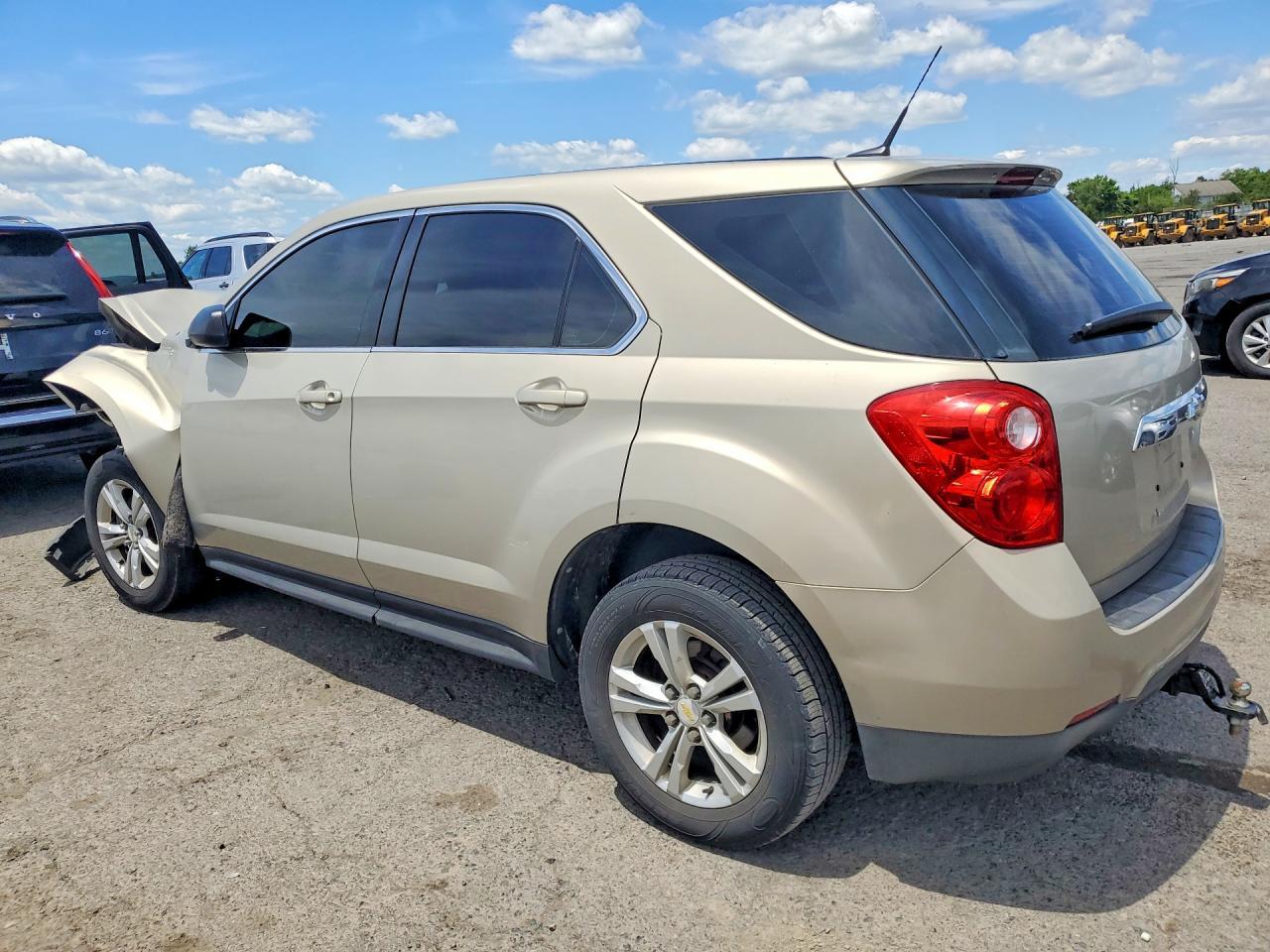 2012 Chevrolet Equinox Ls - Фото 2
