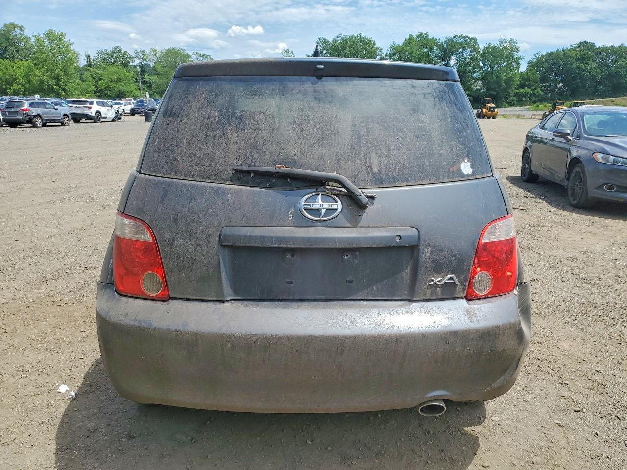 2006 Scion Xa Base - Image 6