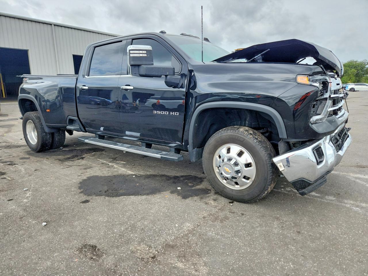 2025 Chevrolet Silverado K3500 Ltz - Фото 4