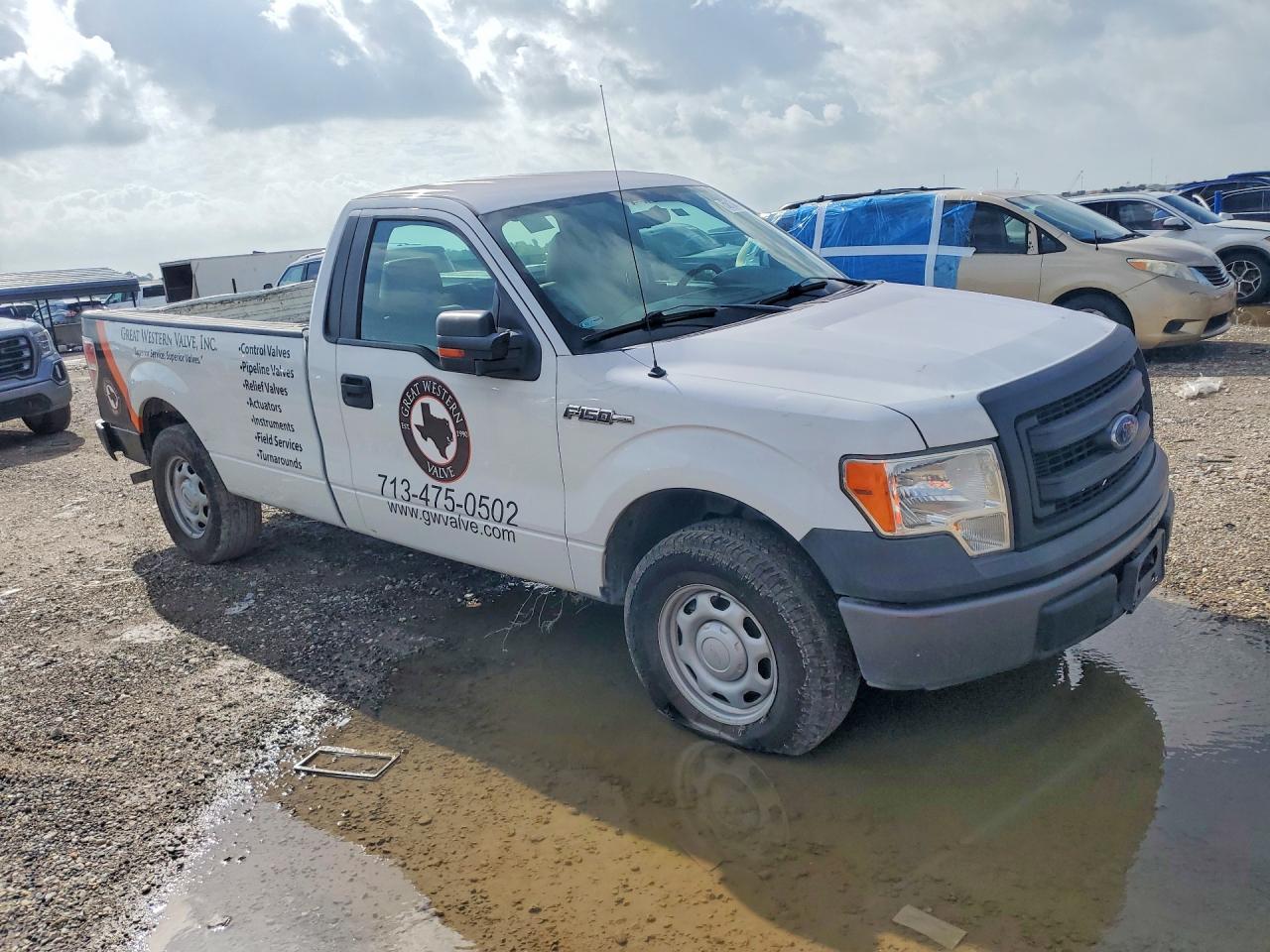 2013 Ford F150 - Image 4