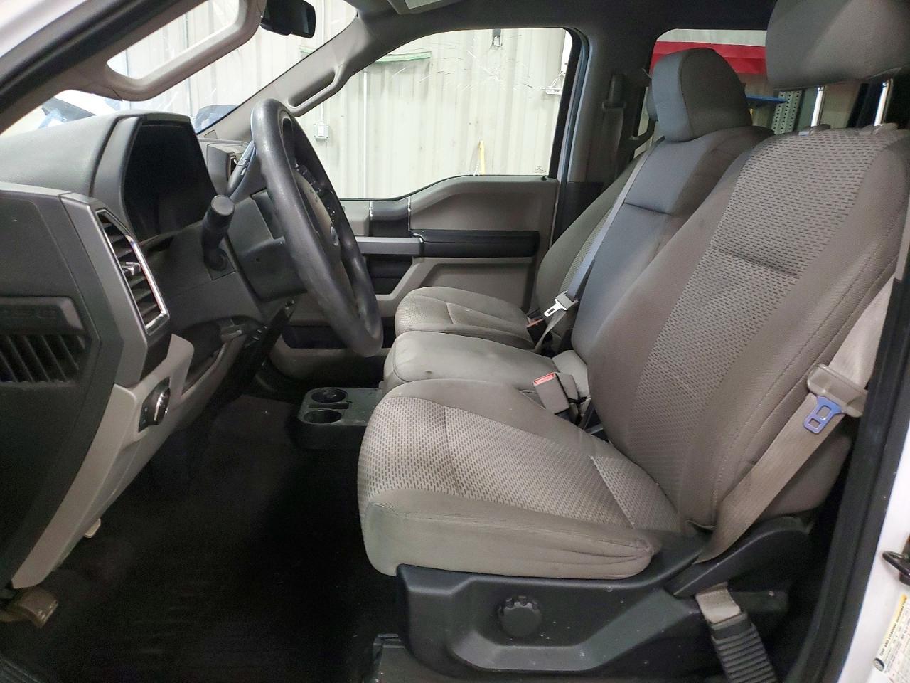 2016 Ford F150 Supercrew - Image 7