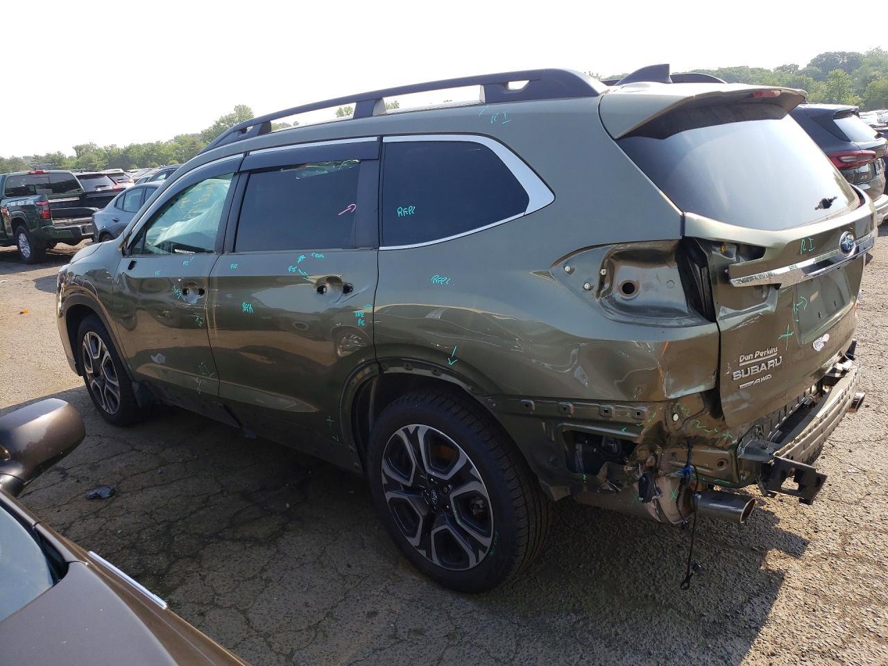 2023 Subaru Ascent Limited - Фото 2