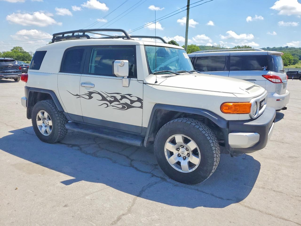 2010 Toyota Fj Cruiser Base - Фото 4