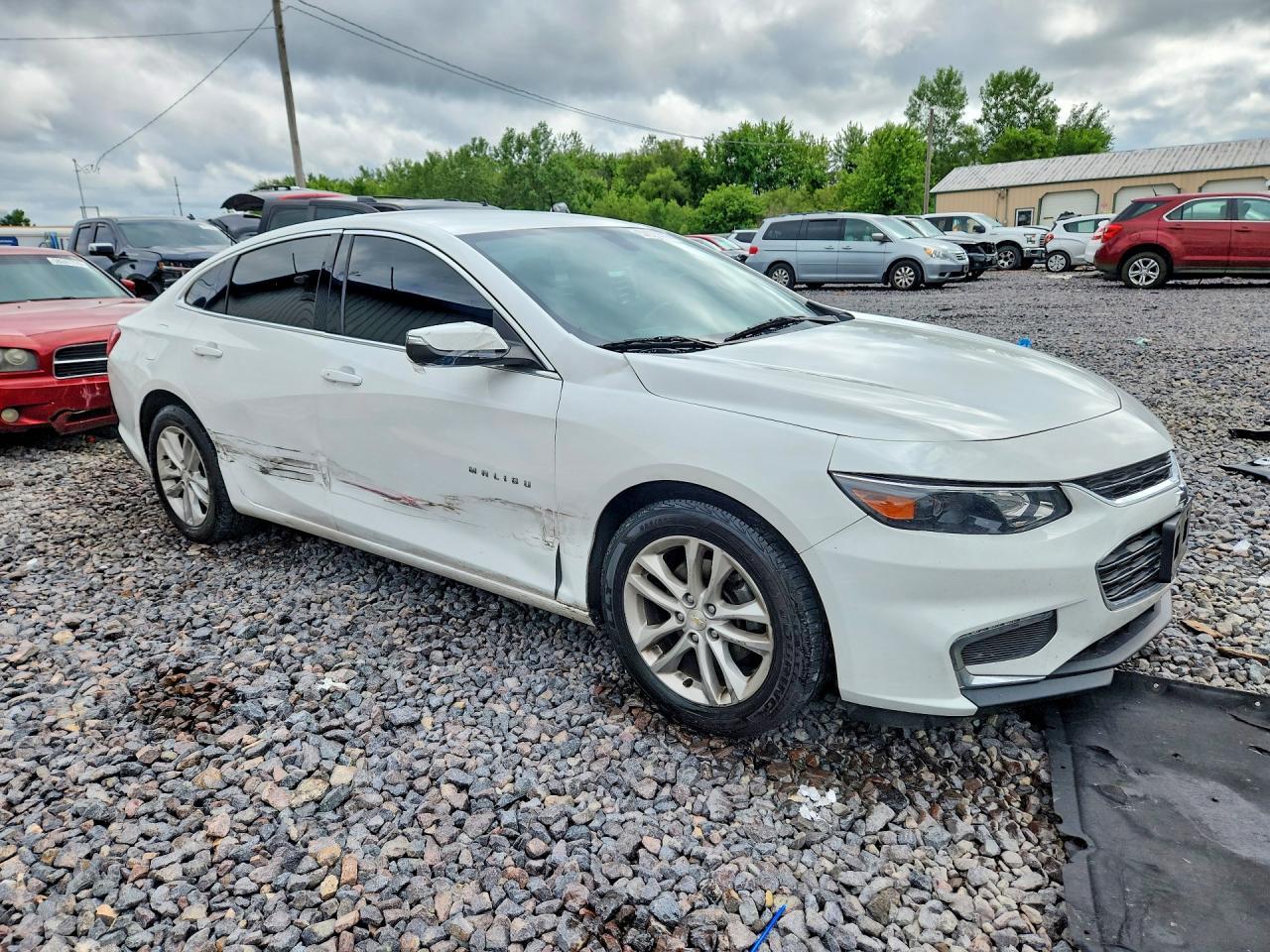 2017 Chevrolet Malibu Lt - Image 4