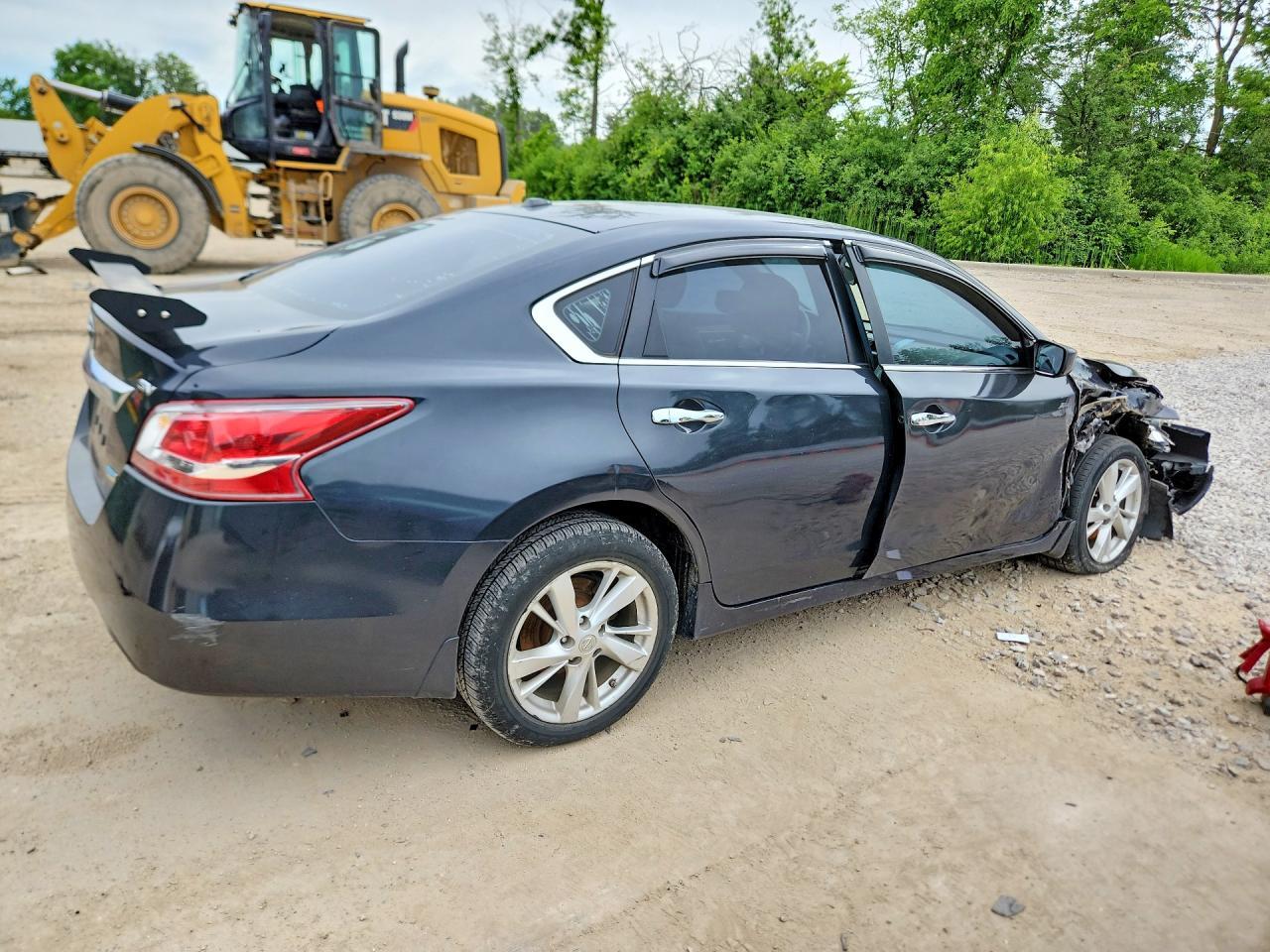 2013 Nissan Altima 2.5 - Image 3
