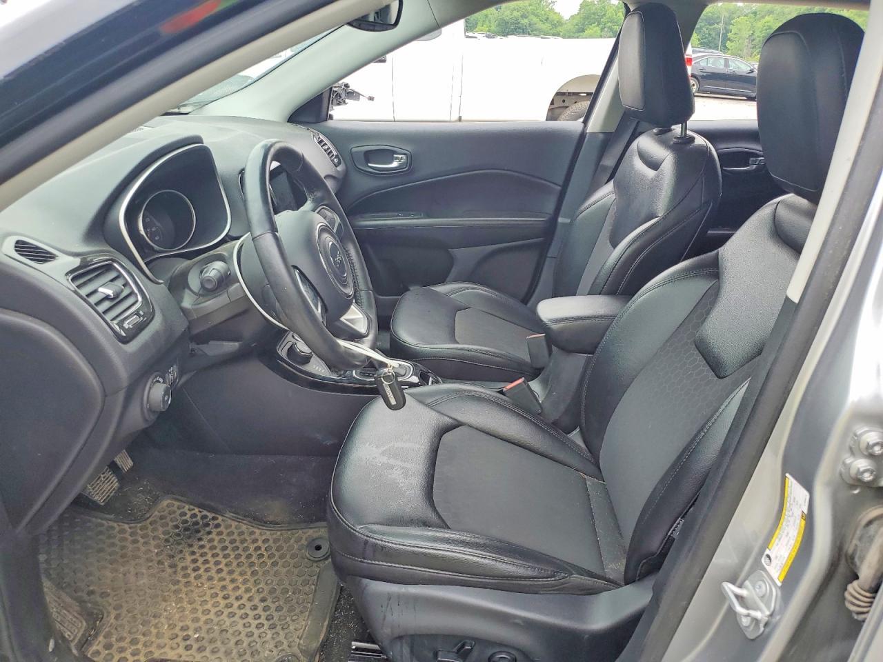 2019 Jeep Compass Latitude - Image 7