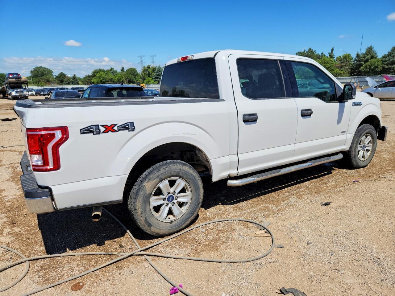 2017 Ford F150 Supercrew - Фото 3