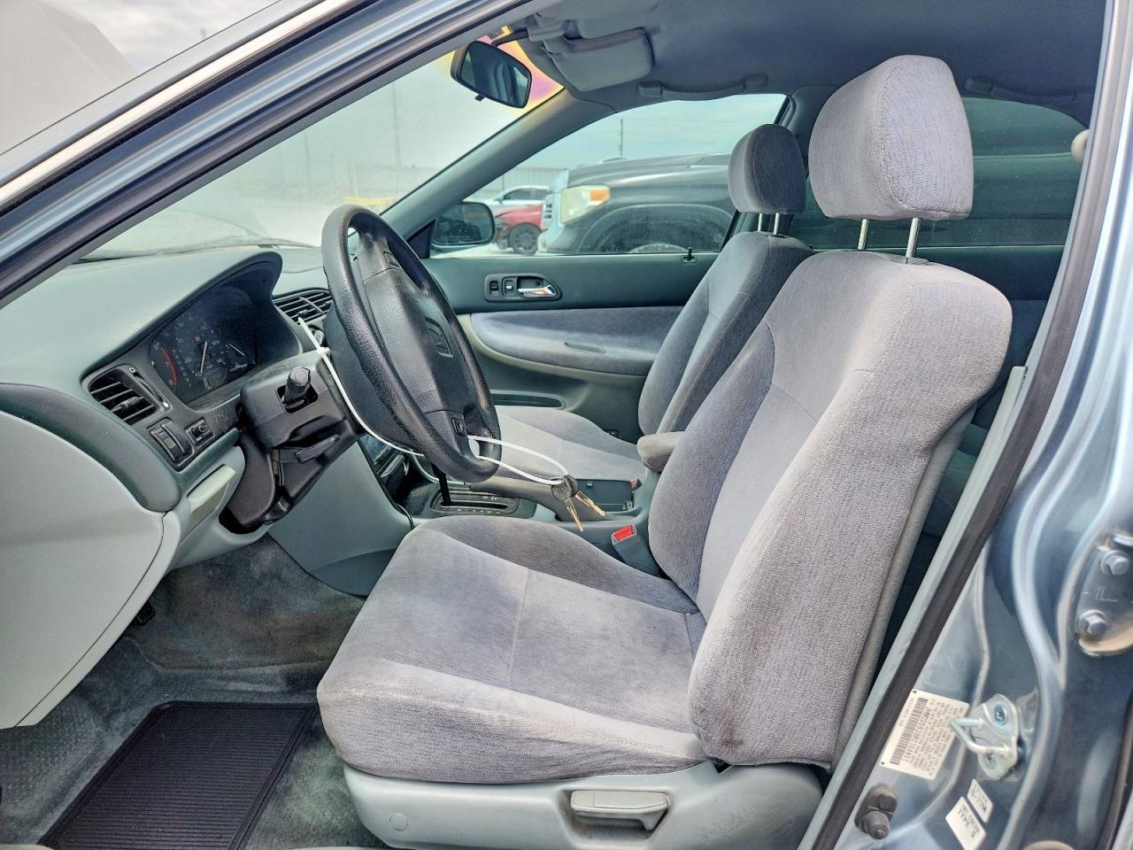 1994 Honda Accord Lx - Image 7