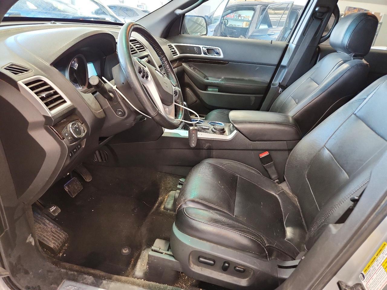 2011 Ford Explorer Limited - Фото 7