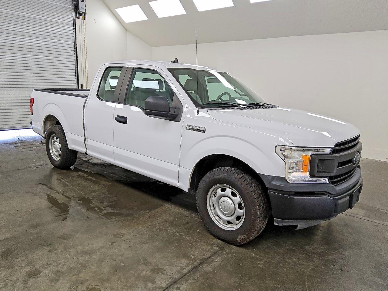 2020 Ford F150 Super Cab - Image 4