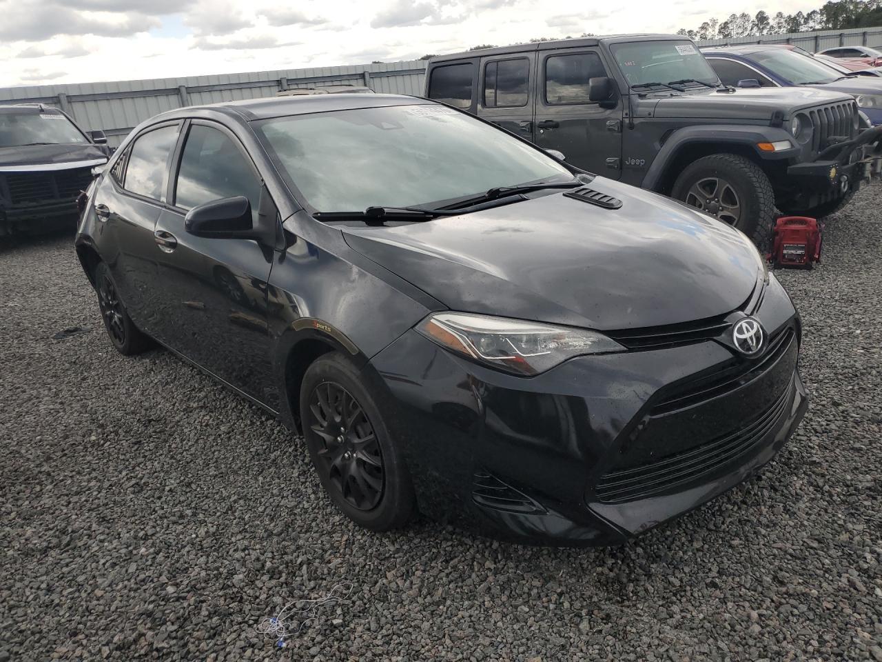 2017 Toyota Corolla L - Фото 4