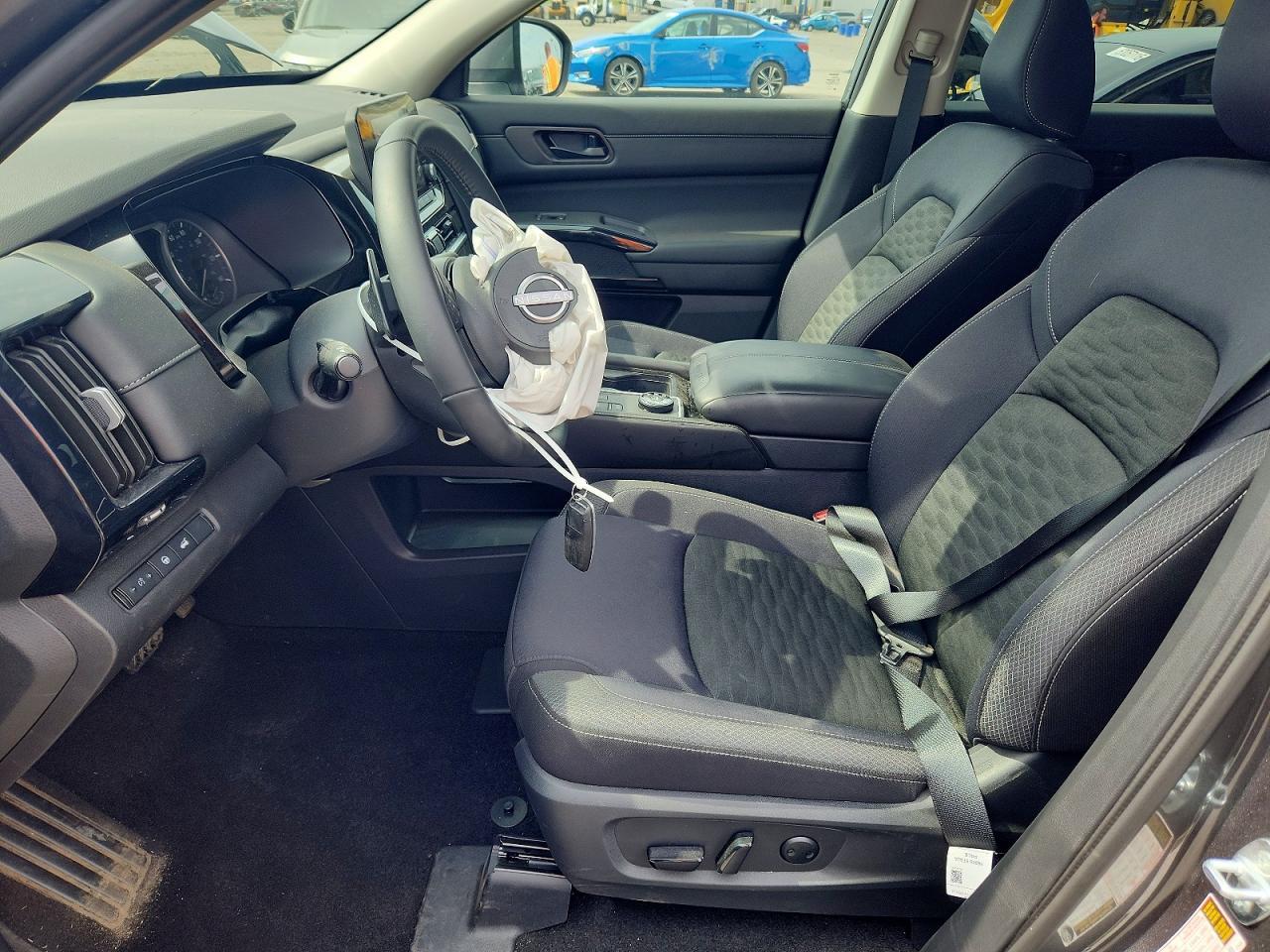 2025 Nissan Pathfinder Sv - Фото 7