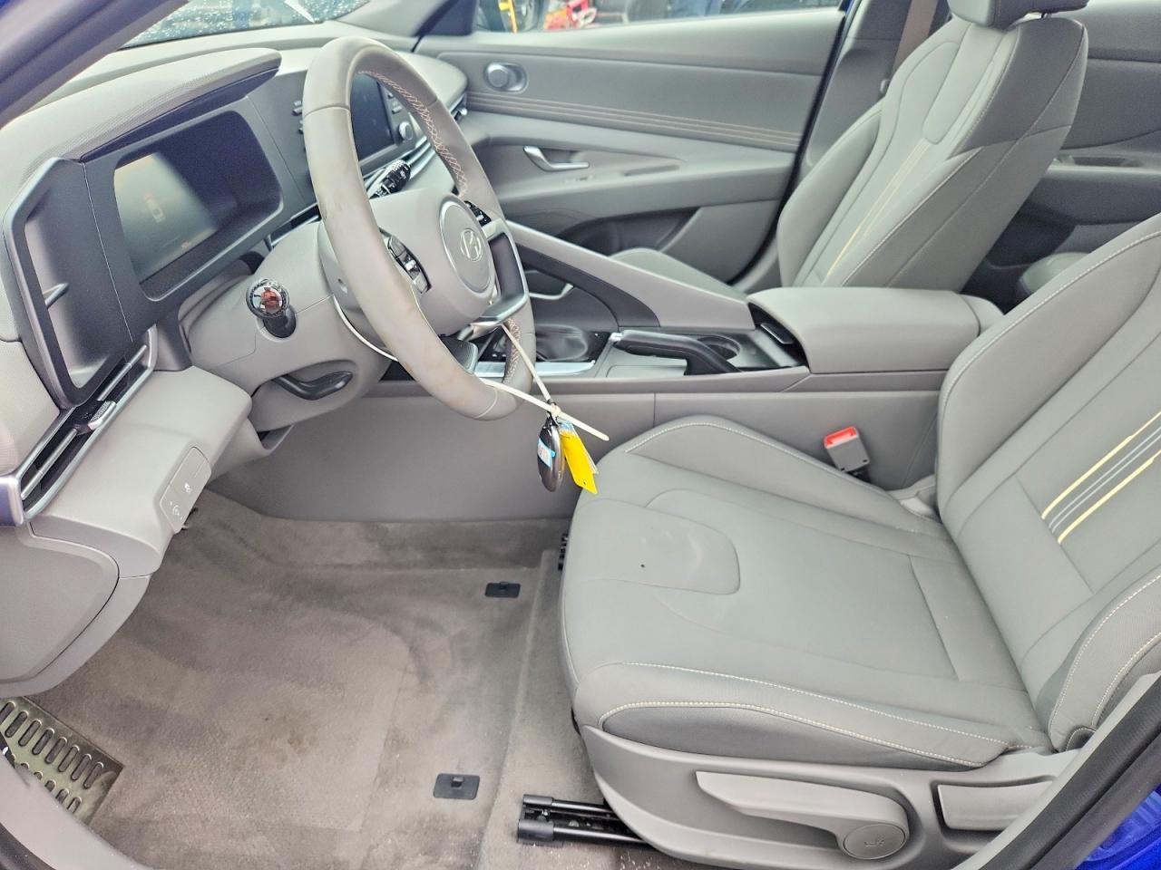 2025 Hyundai Elantra Sel Sport - Фото 7