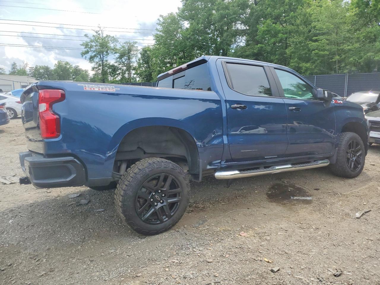 2021 Chevrolet Silverado K1500 Lt Trail Boss - Фото 3