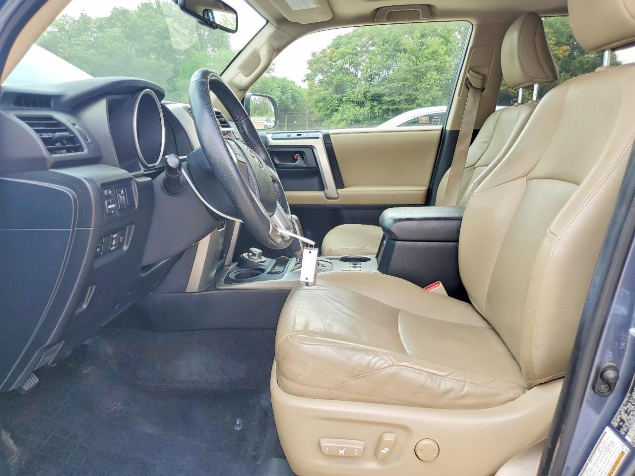 2010 Toyota 4Runner Limited - Фото 7