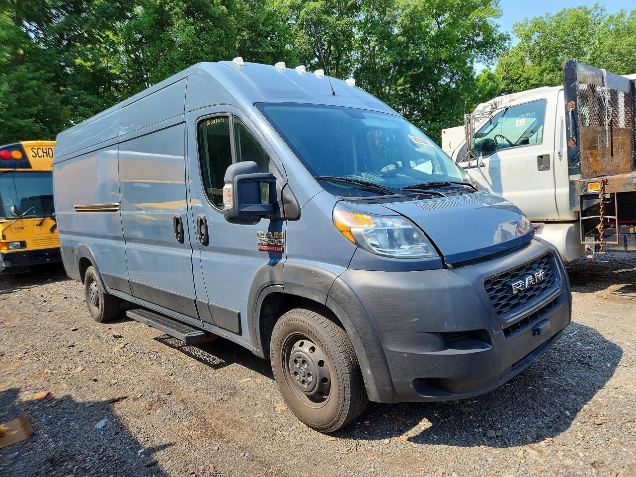 2019 Ram Promaster 3500 Delivery Van - Фото 4