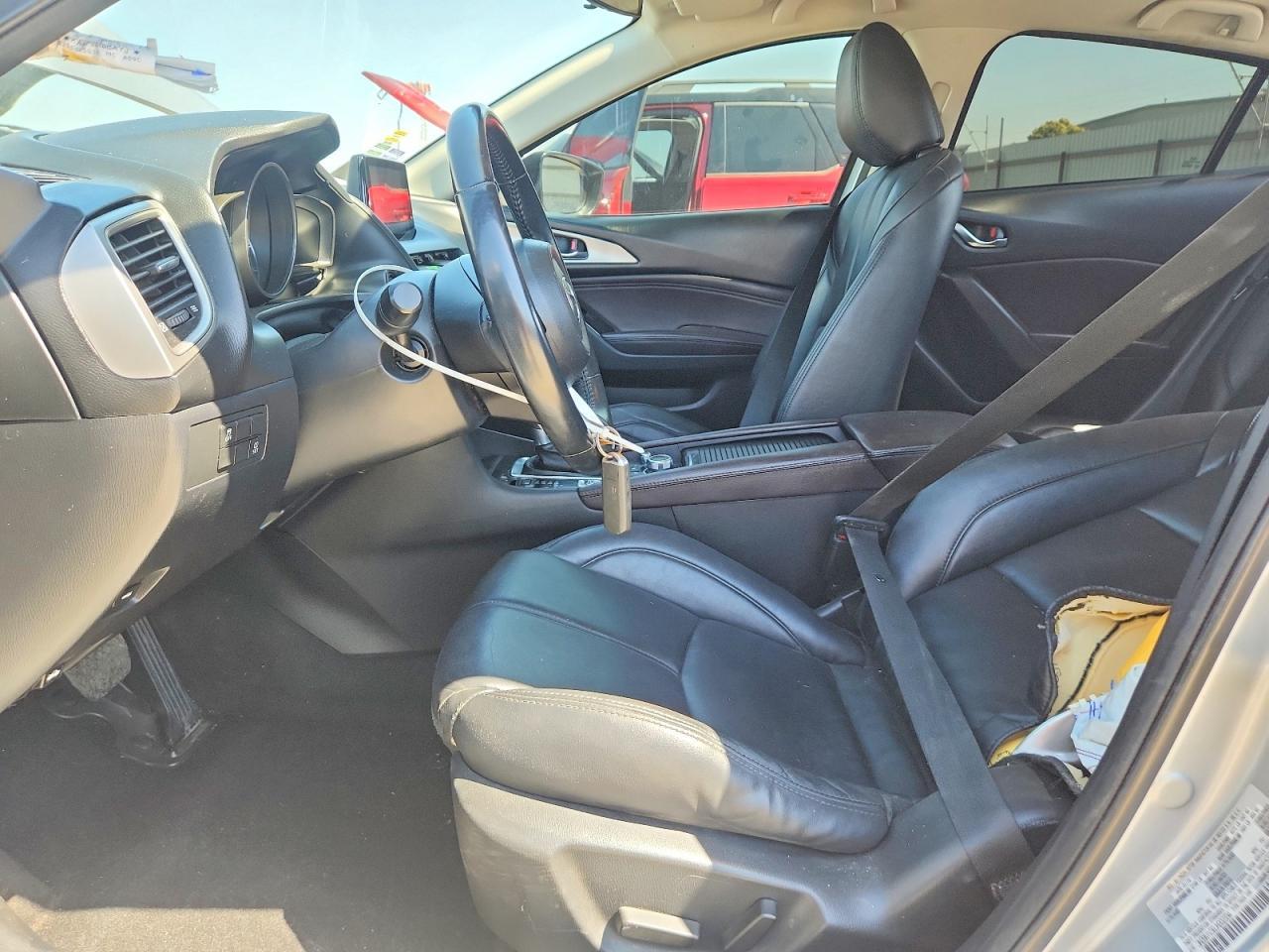 2018 Mazda 3 Touring - Фото 7
