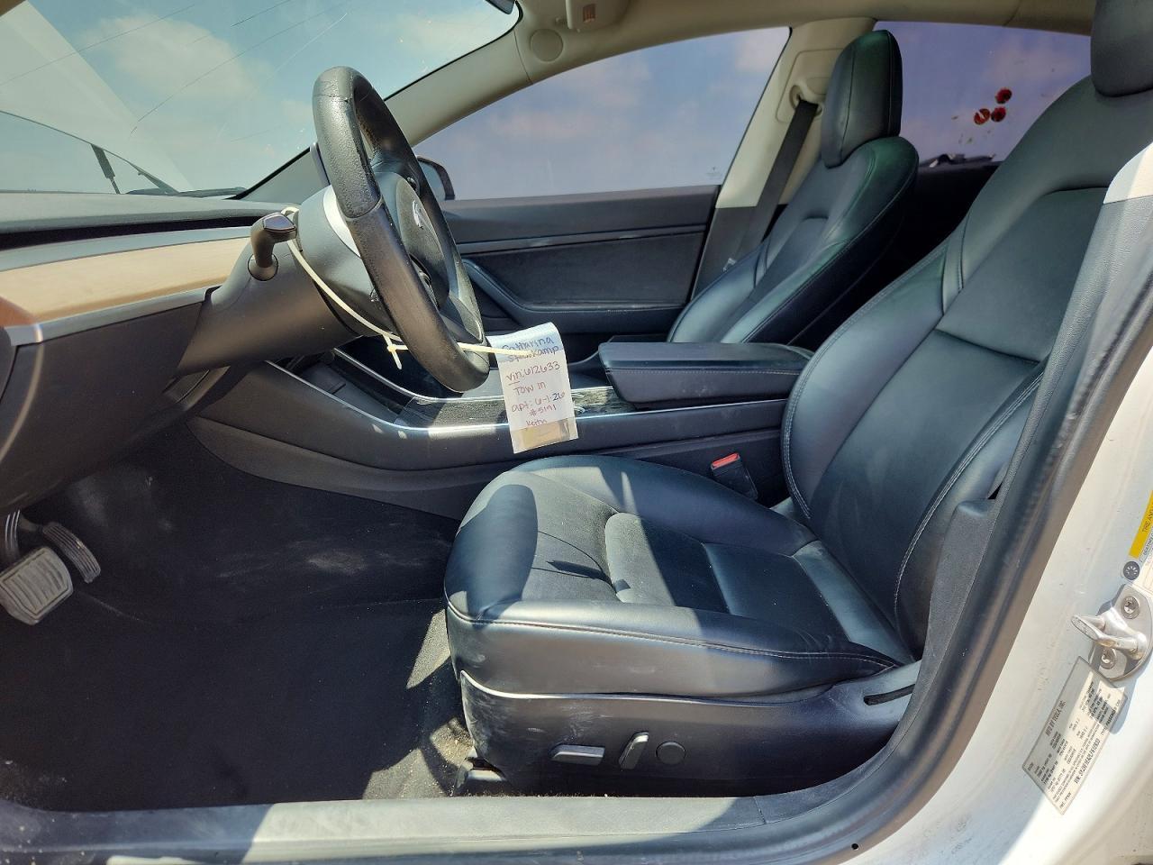 2020 Tesla Model 3 - Фото 7