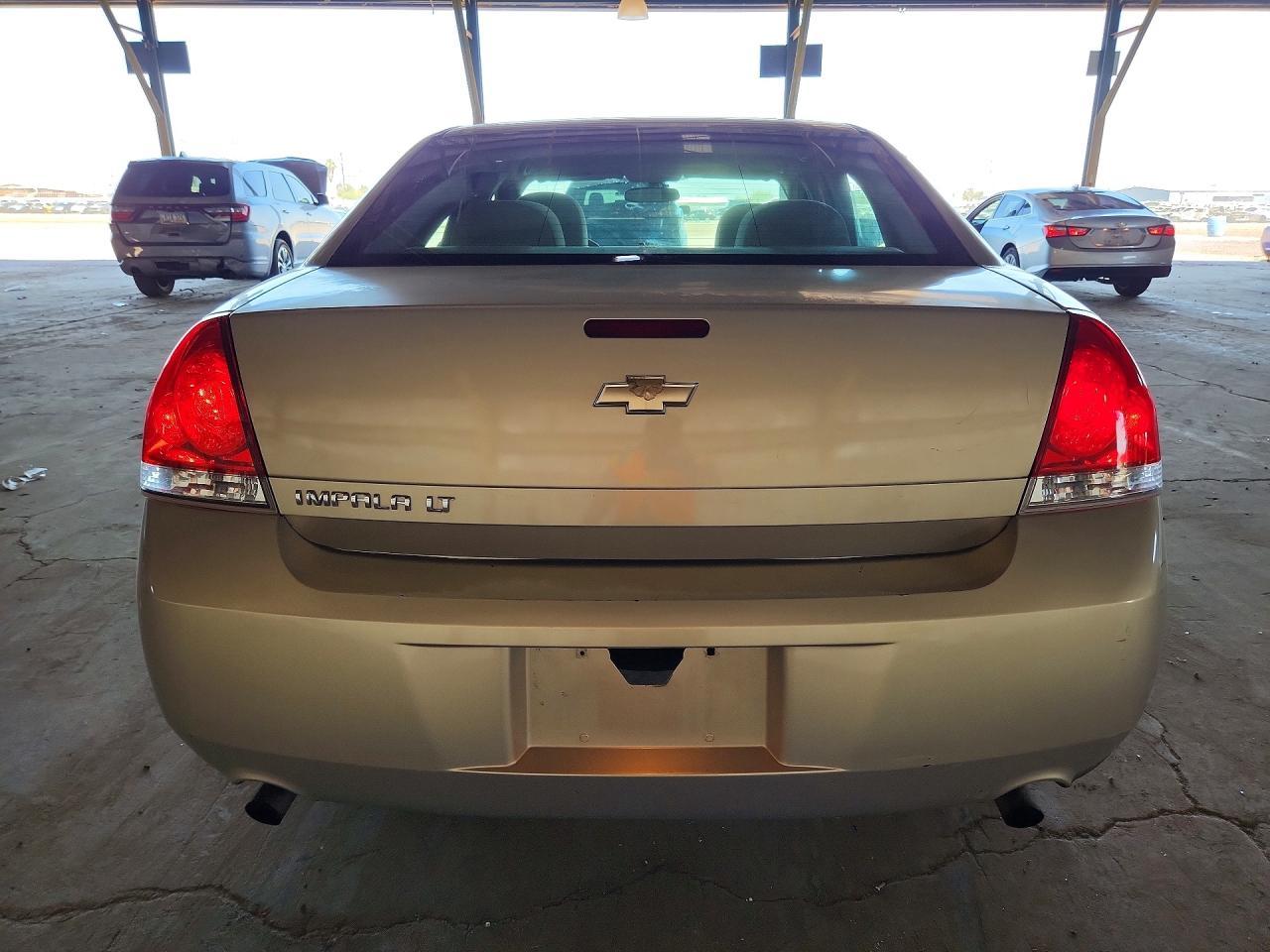 2012 Chevrolet Impala Lt - Image 6