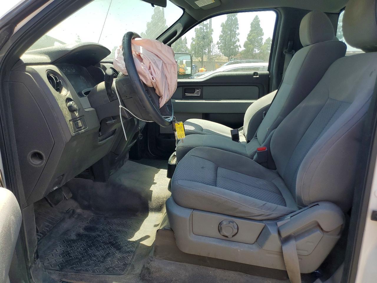 2014 Ford F150 - Image 7