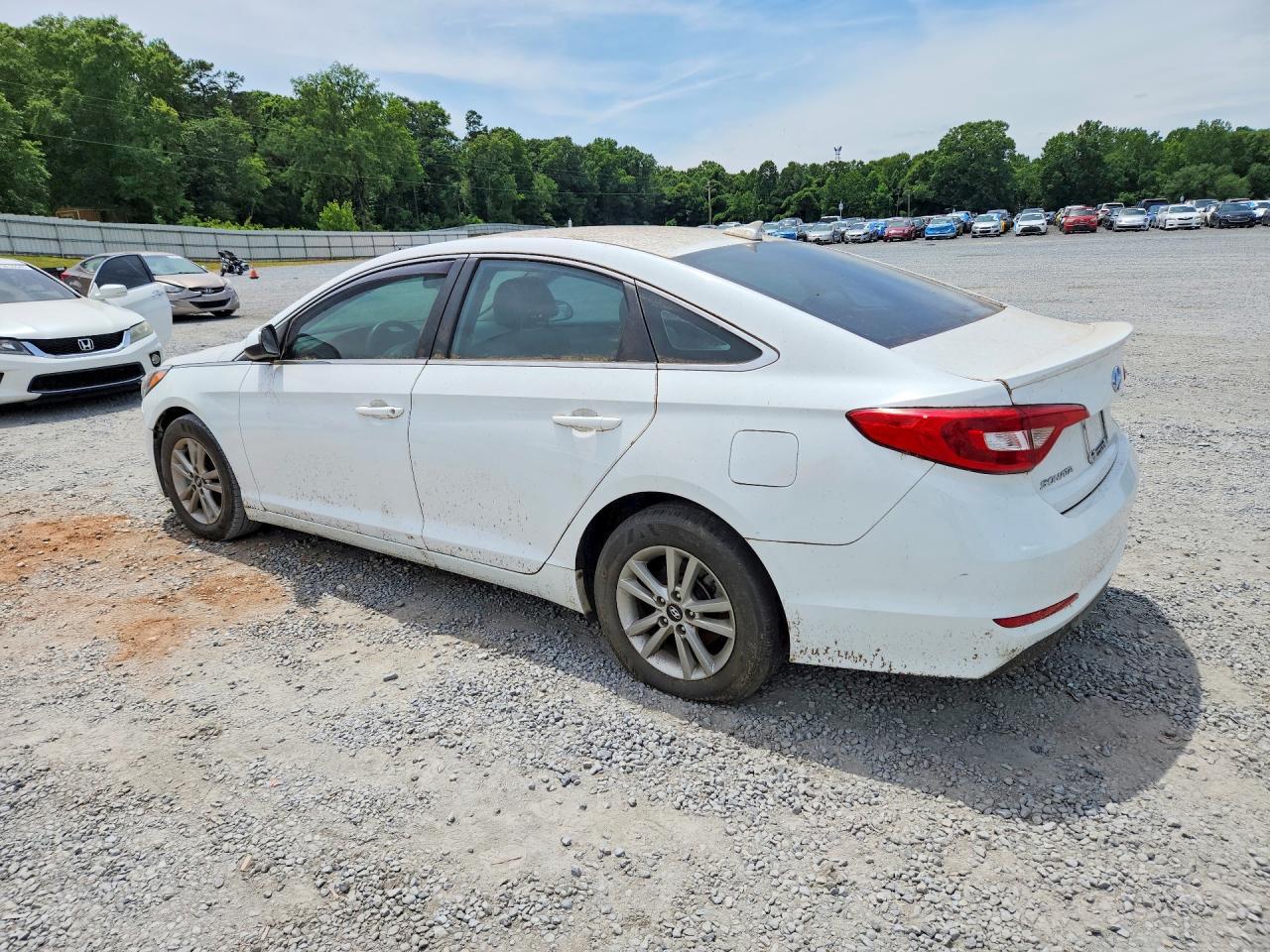 2017 Hyundai Sonata - Image 2