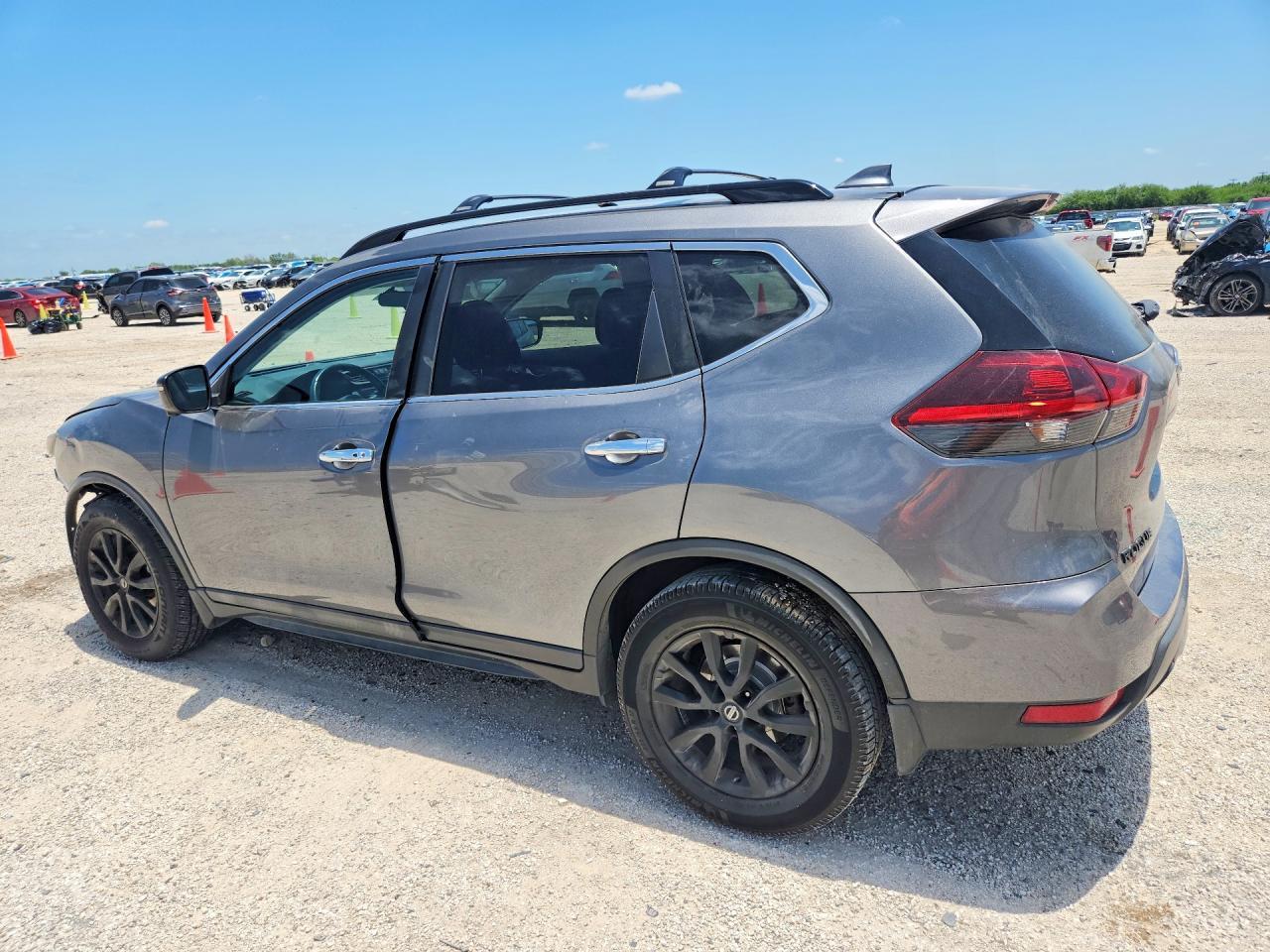 2018 Nissan Rogue Sv - Фото 2