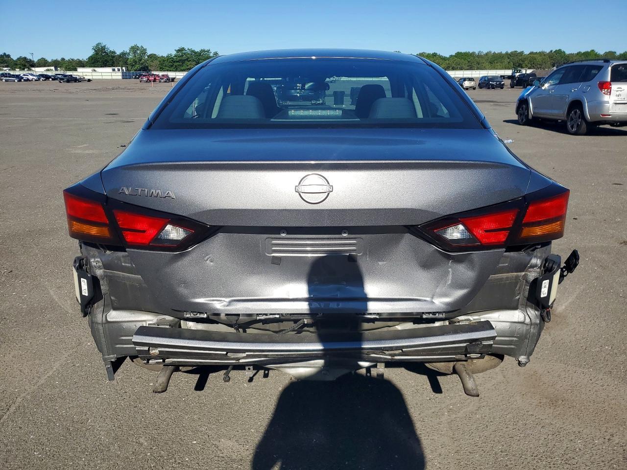 2023 Nissan Altima S - Image 6