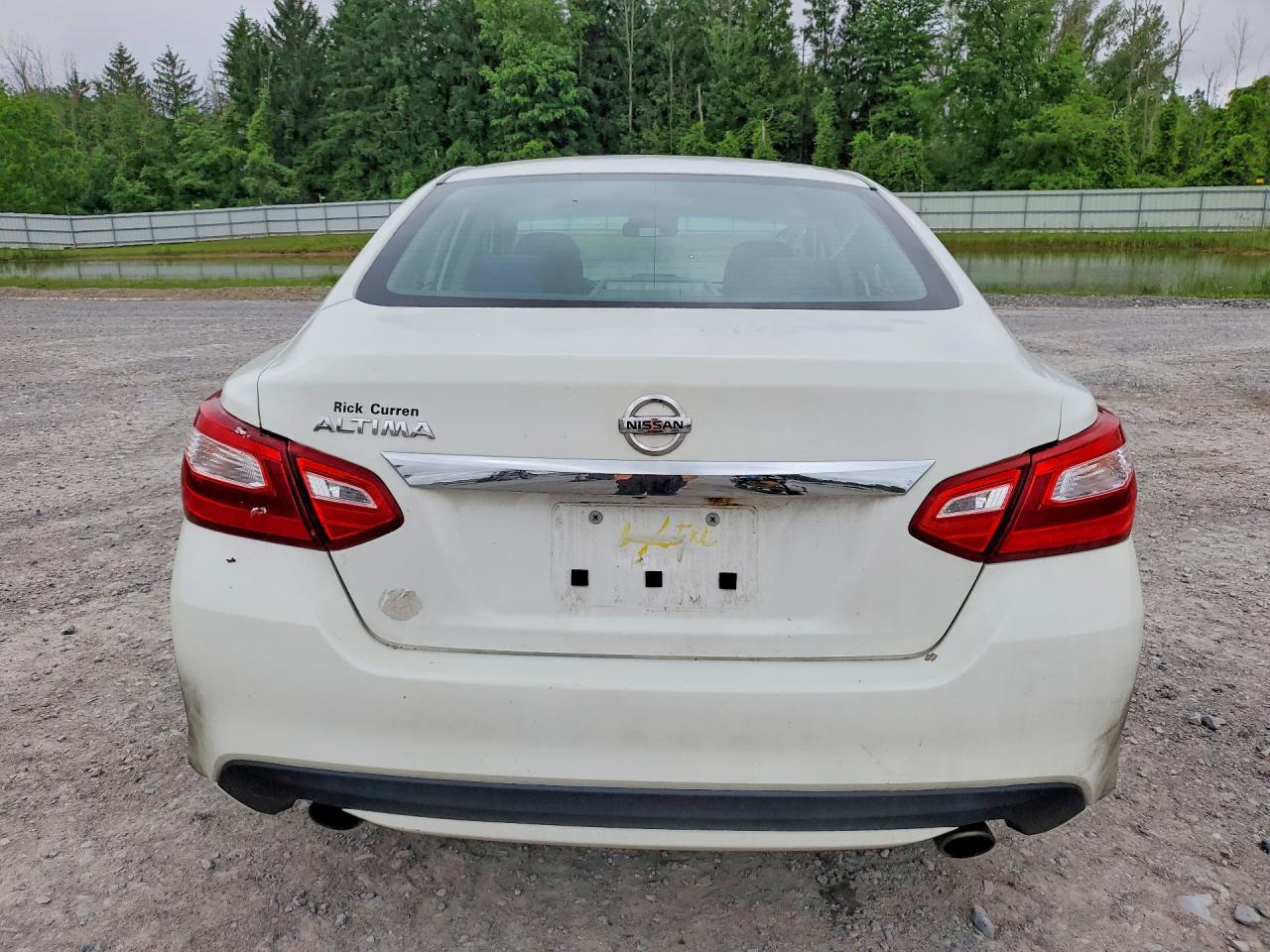 2017 Nissan Altima 2.5 S - Image 6