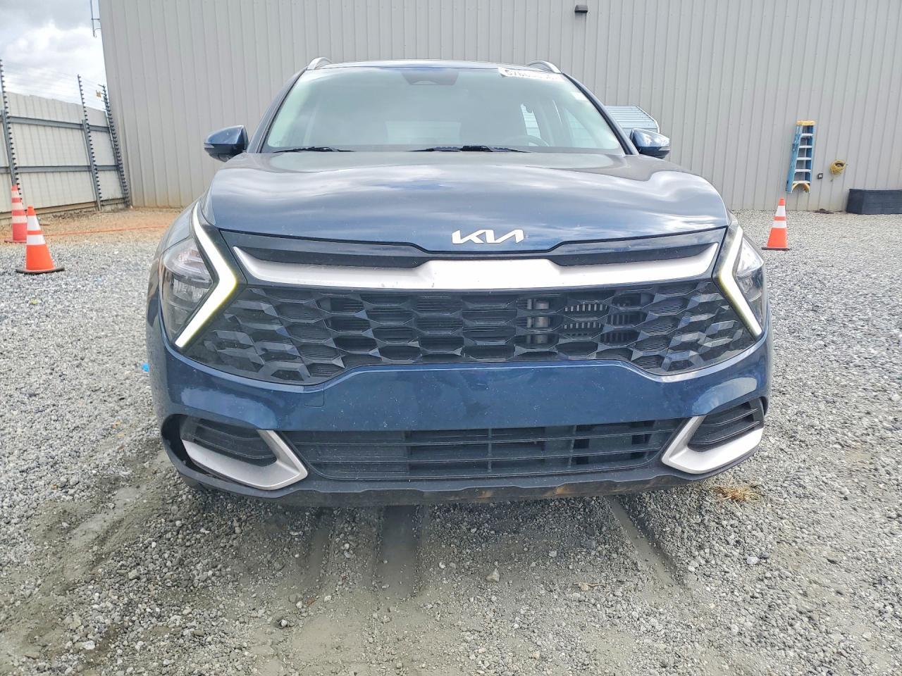 2023 Kia Sportage Ex - Image 5
