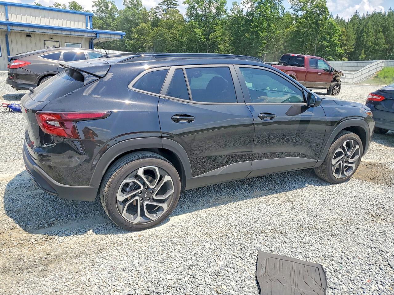 2026 Chevrolet Trax 2Rs - Фото 3