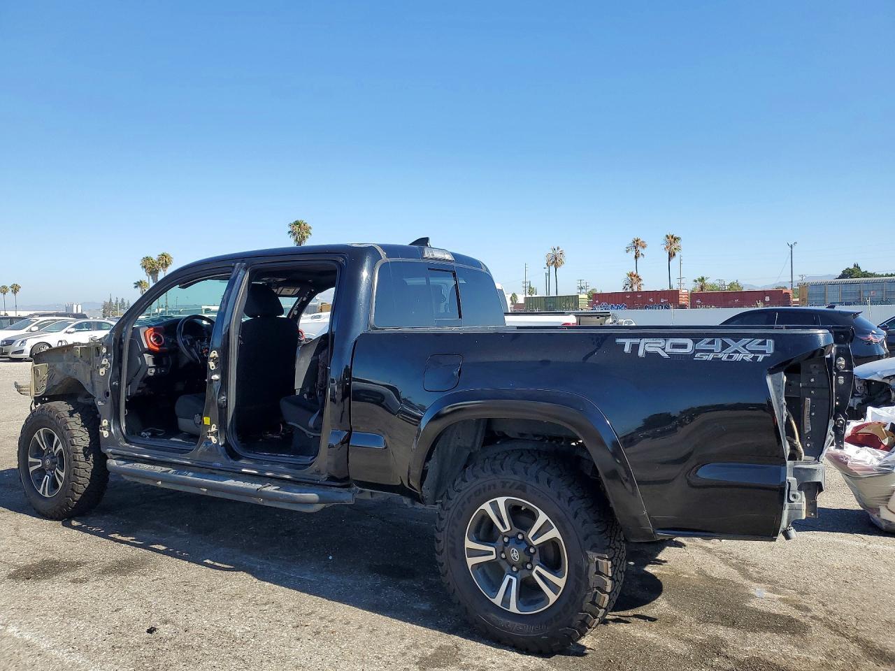 2017 Toyota Tacoma Trd Sport - Image 2