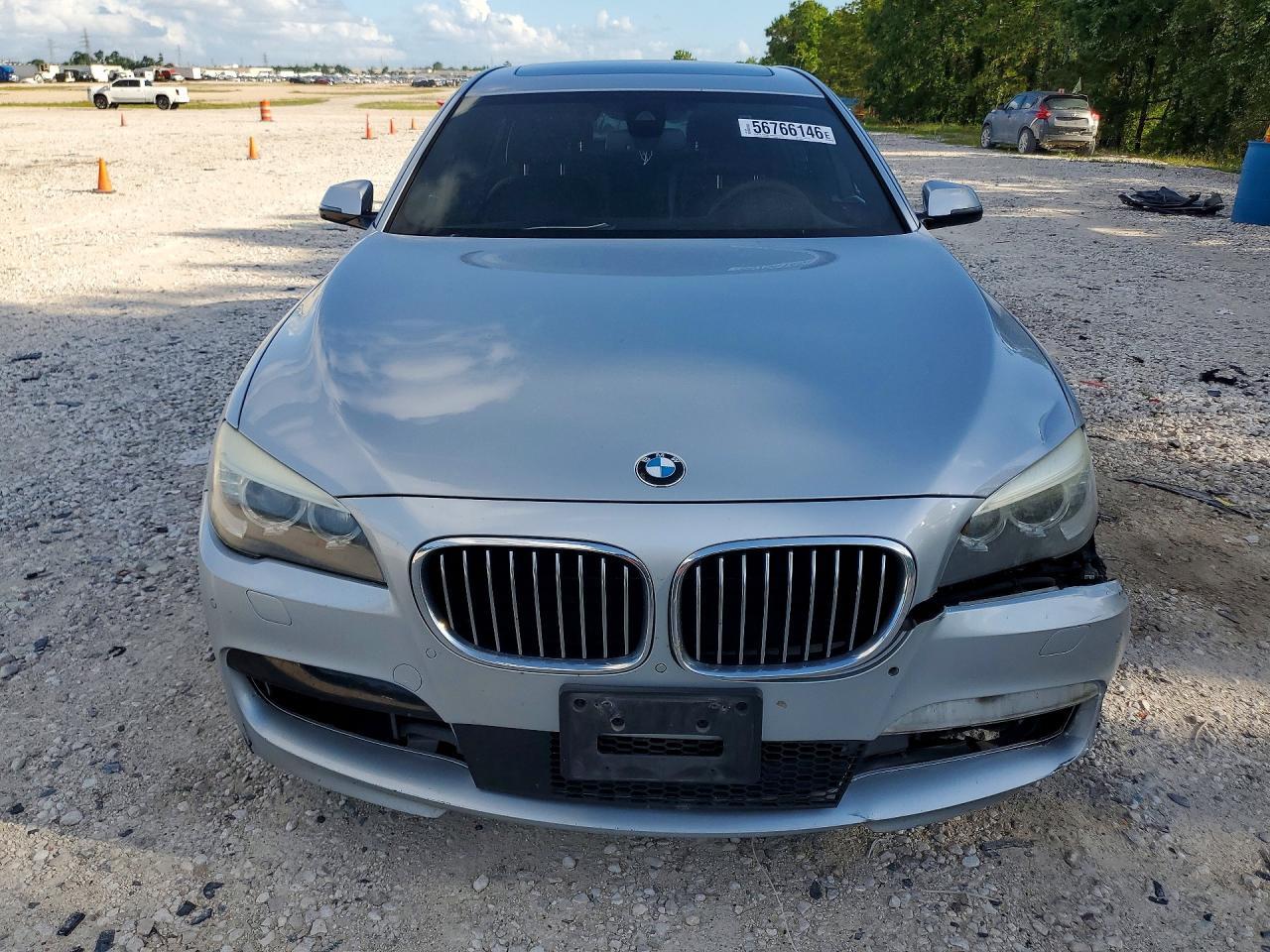 2014 BMW 750 Li - Image 5