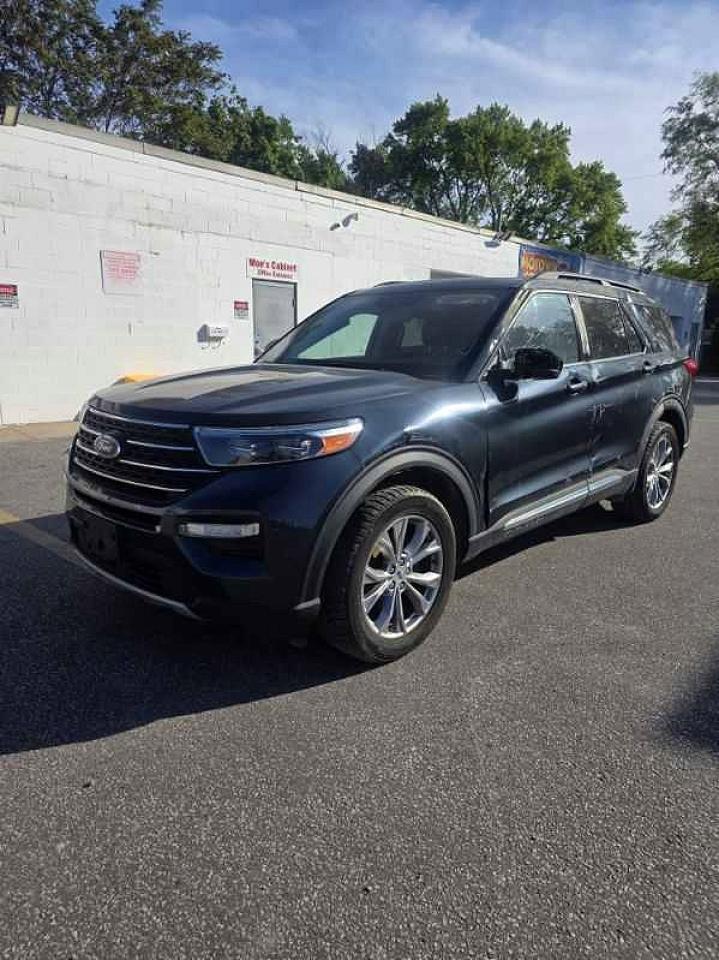 2022 Ford Explorer Xlt - Фото 2